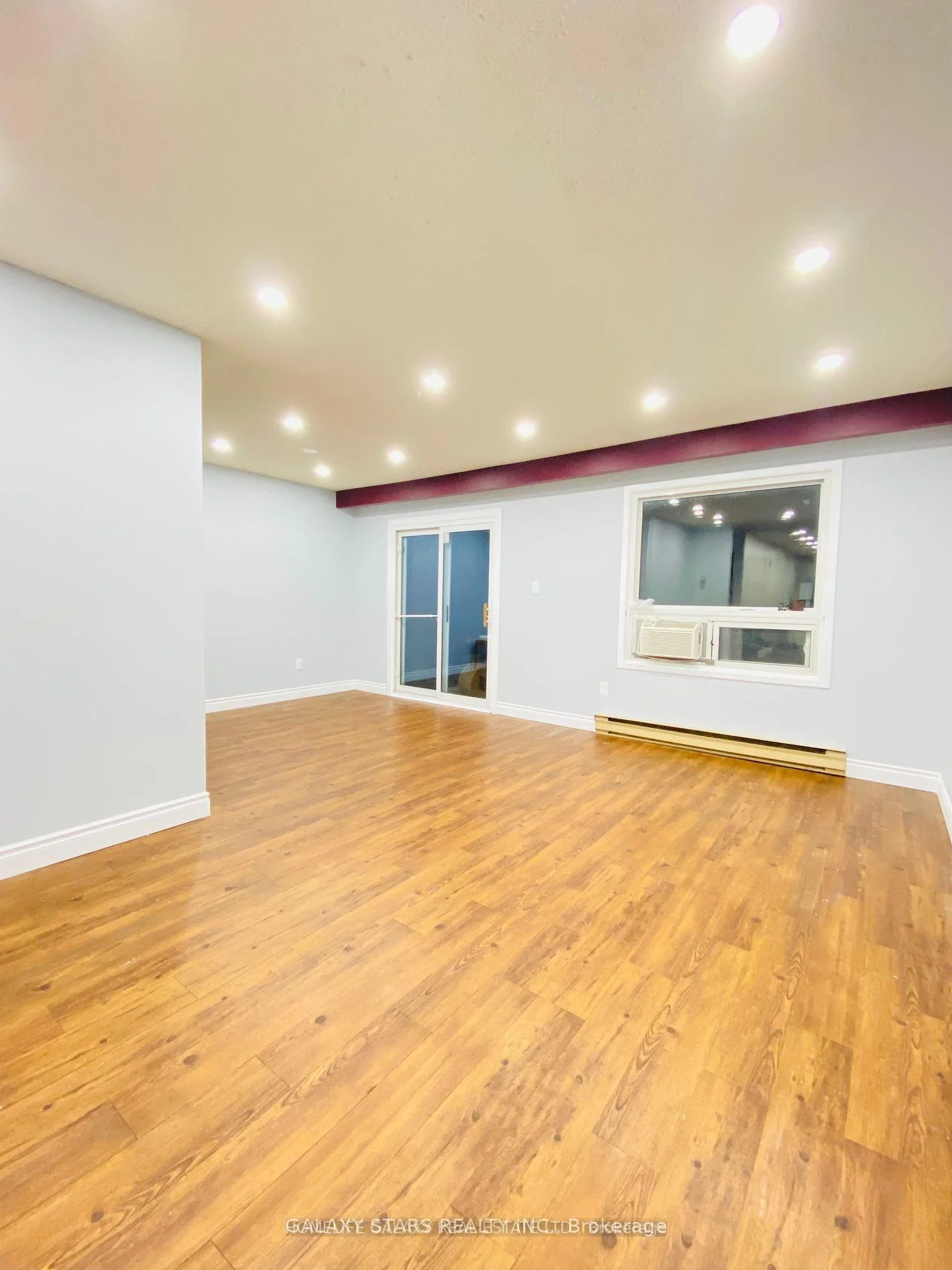 Photo 18 of 1458 Fieldlight Boulevard, Pickering, Liverpool — HOMEH