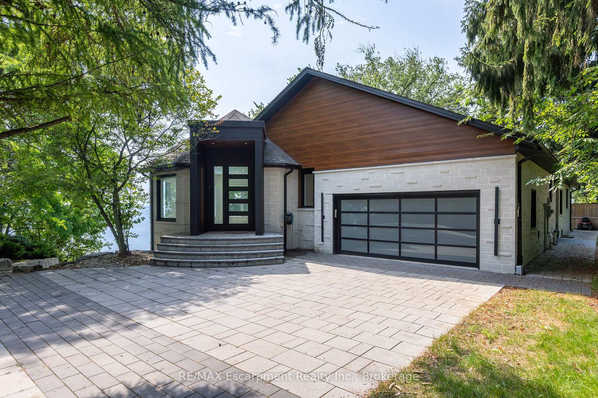 Photo 4 of 100 Appleby Place, Burlington, Appleby — HOMEH