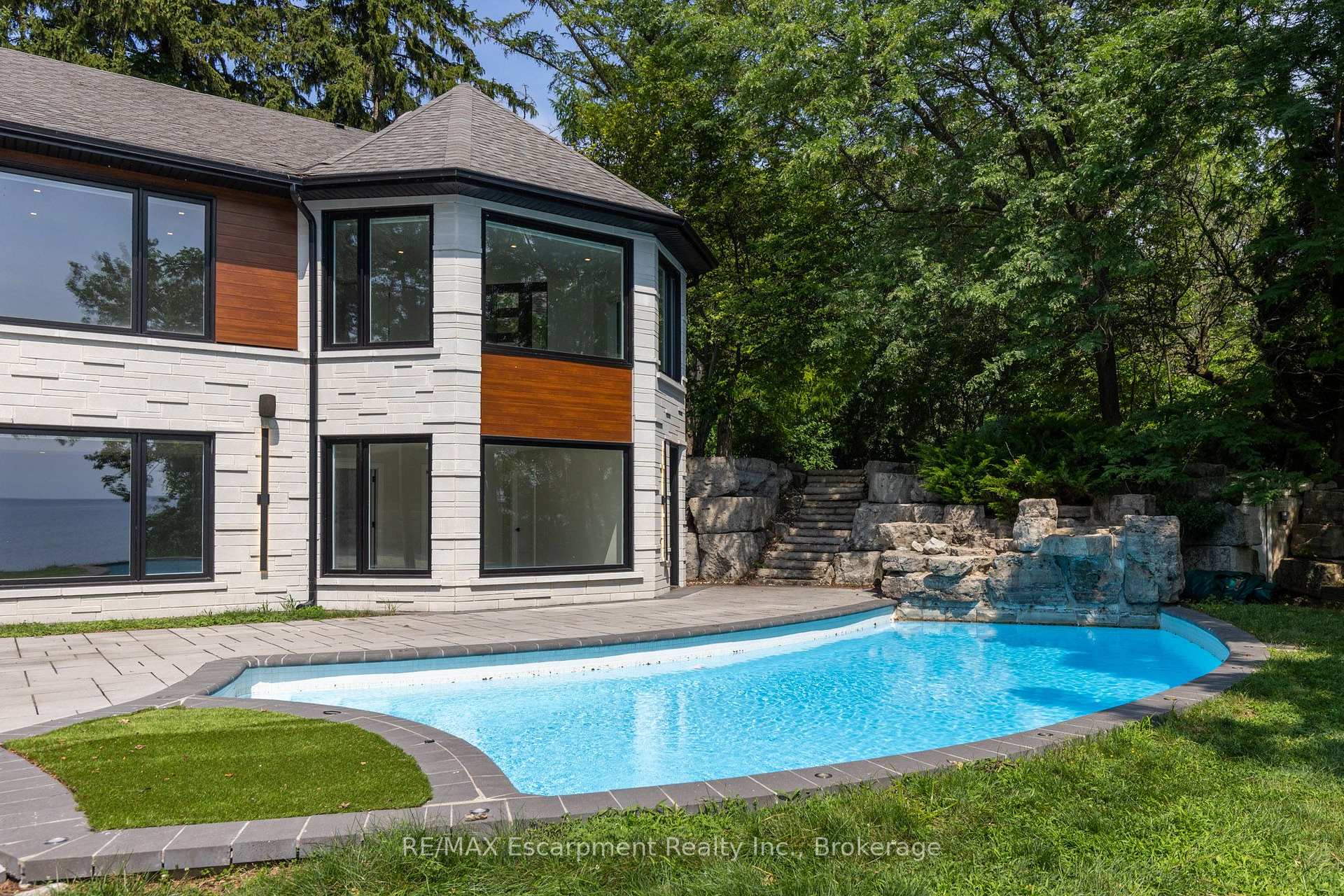 Photo 7 of 100 Appleby Place, Burlington, Appleby — HOMEH