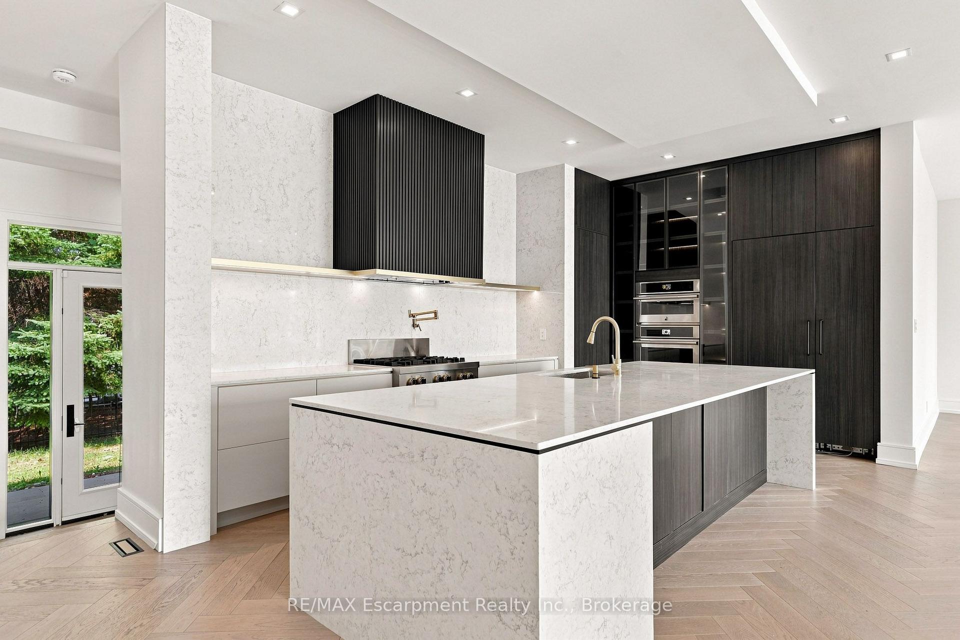 Photo 18 of 100 Appleby Place, Burlington, Appleby — HOMEH