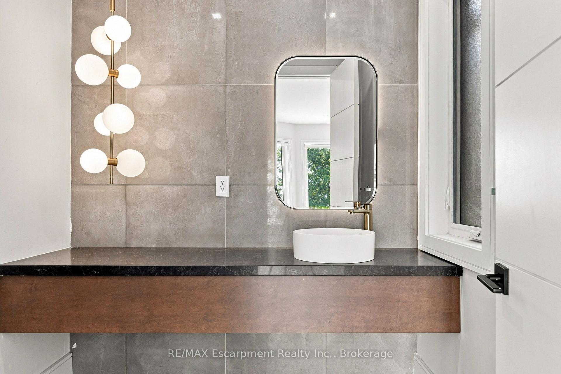 Photo 21 of 100 Appleby Place, Burlington, Appleby — HOMEH