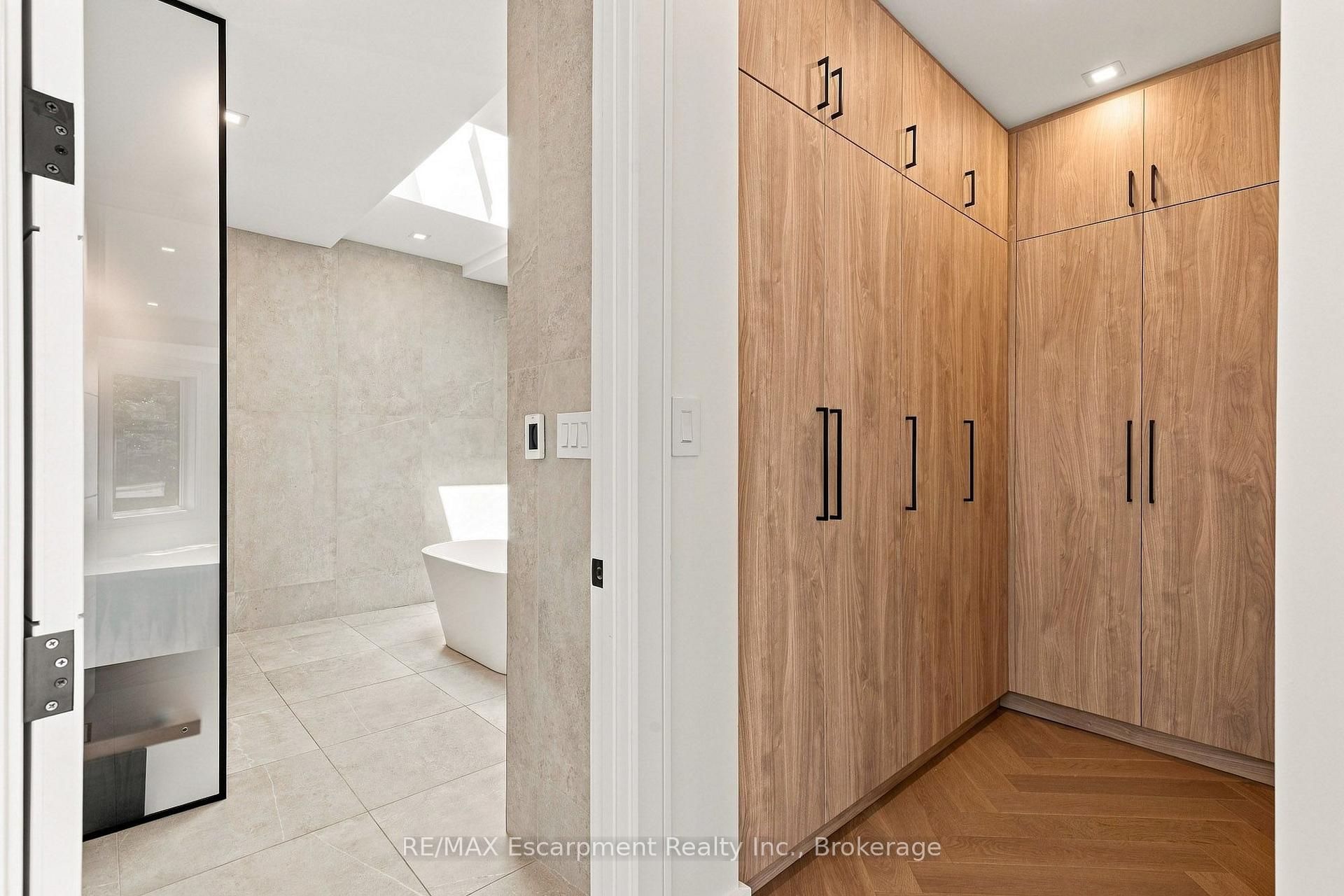 Photo 23 of 100 Appleby Place, Burlington, Appleby — HOMEH