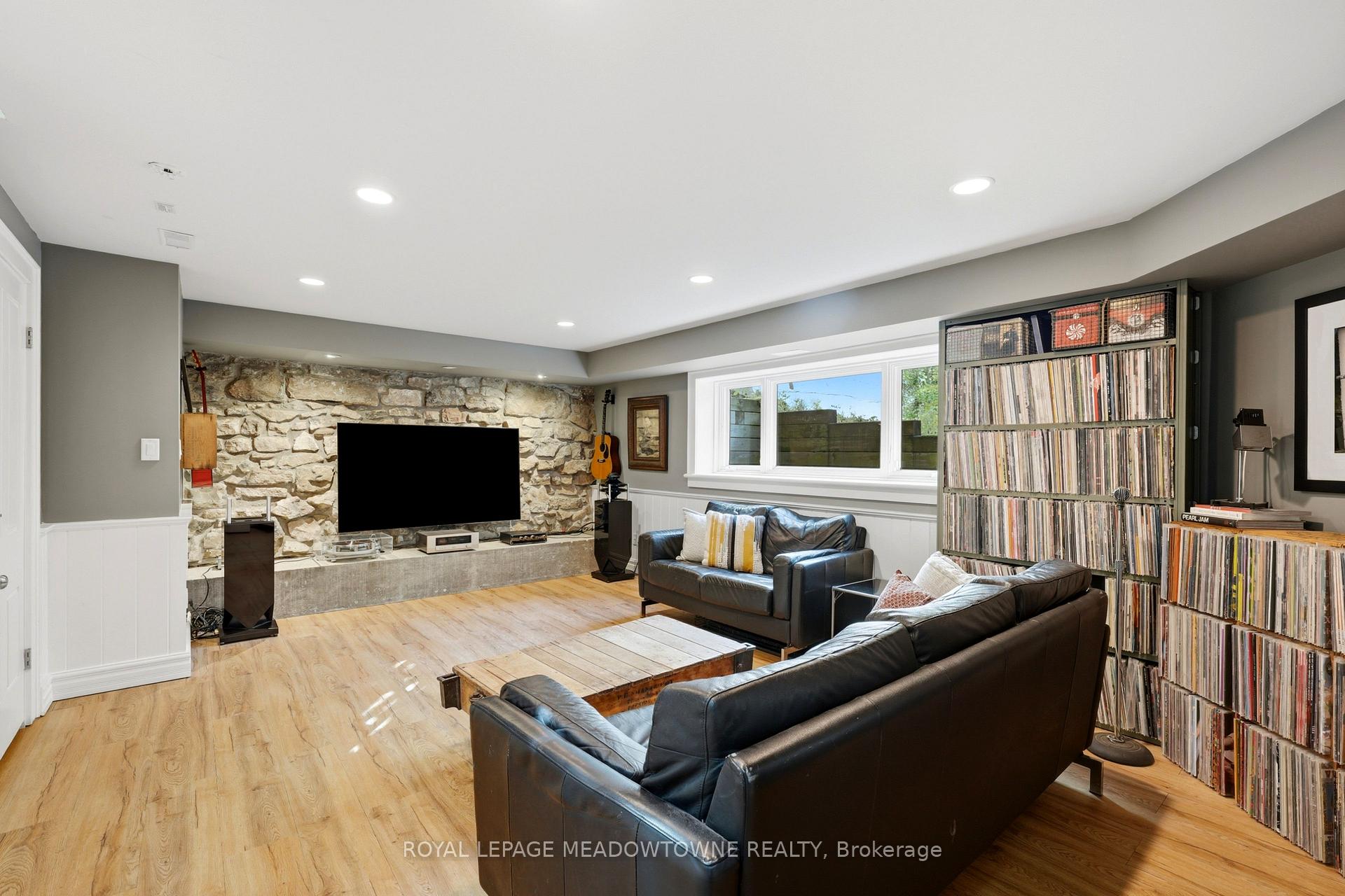 Photo 34 of 5405 Wellington Rd 52, Erin — HOMEH