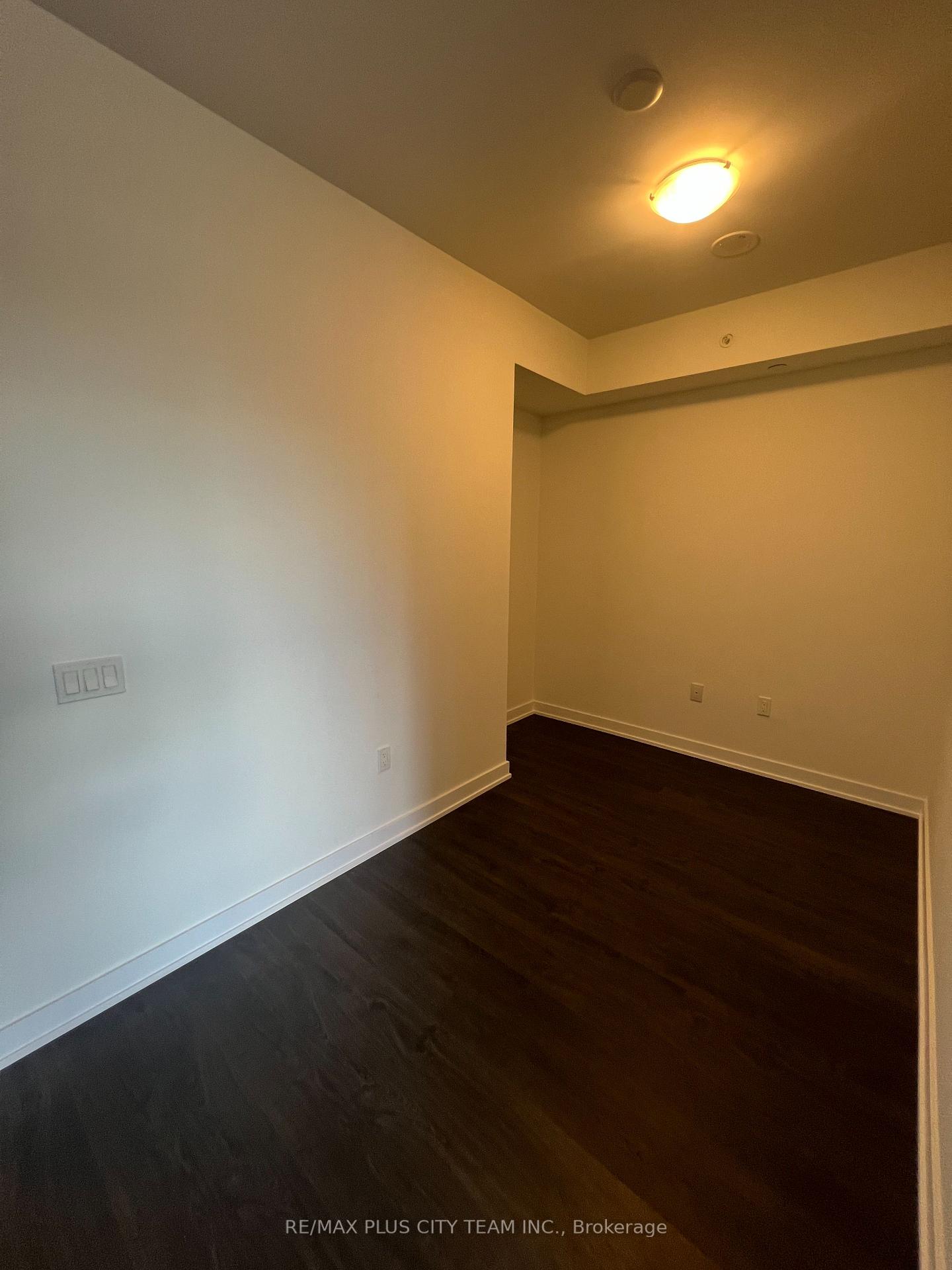 Photo 8 of Unit 710, 15 Richmond Street, Toronto, Church-Yonge Corridor — HOMEH