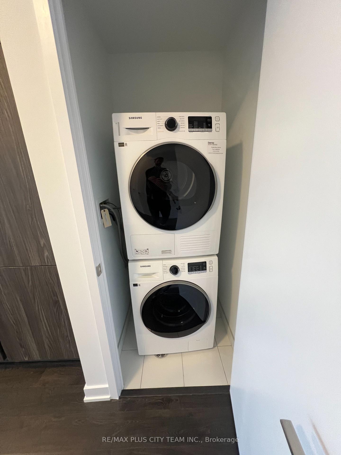 Photo 10 of Unit 710, 15 Richmond Street, Toronto, Church-Yonge Corridor — HOMEH