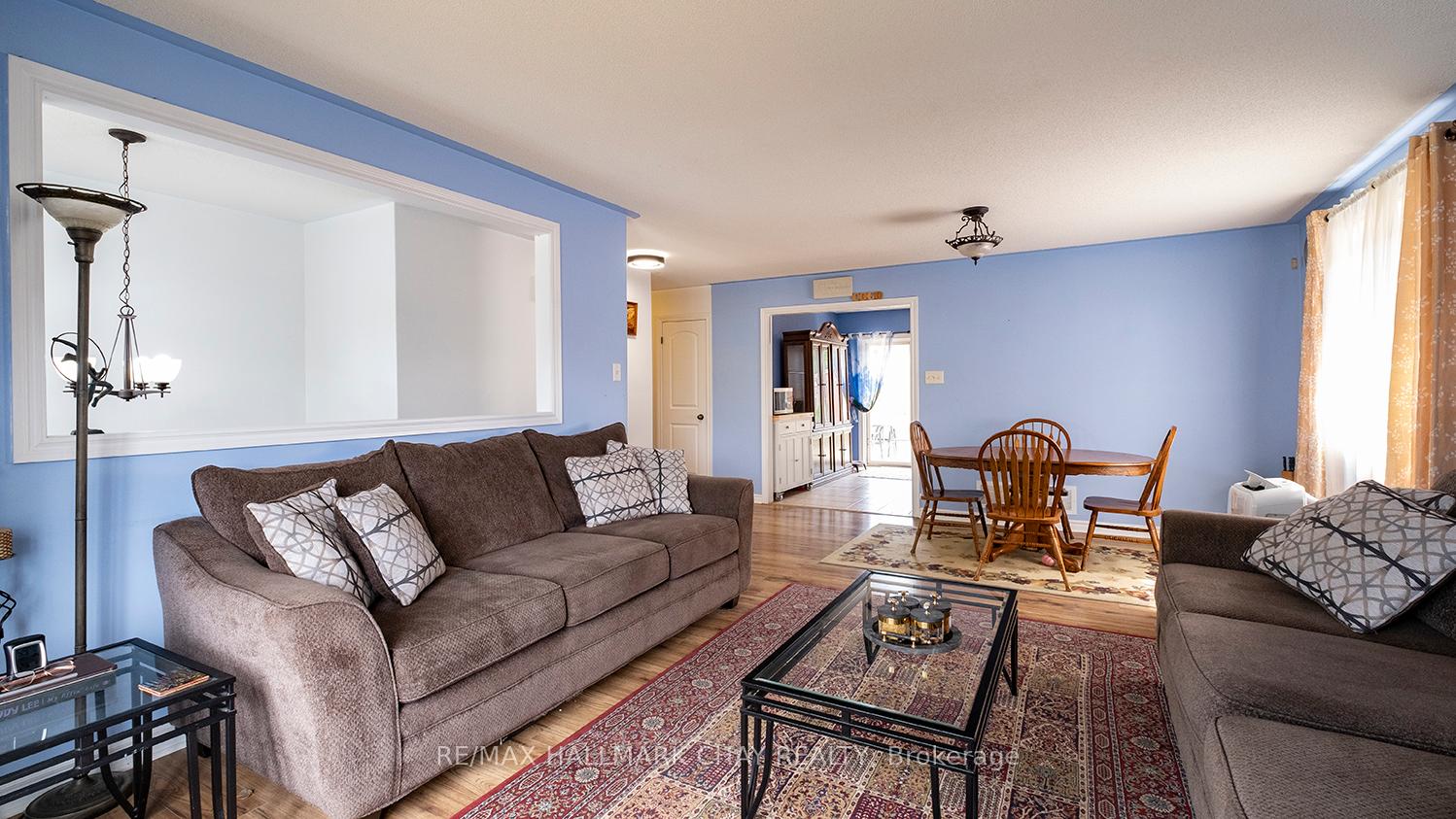 Photo 10 of 139 Wawinet Street, Midland — HOMEH