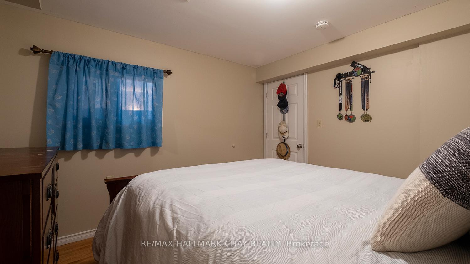 Photo 35 of 139 Wawinet Street, Midland — HOMEH