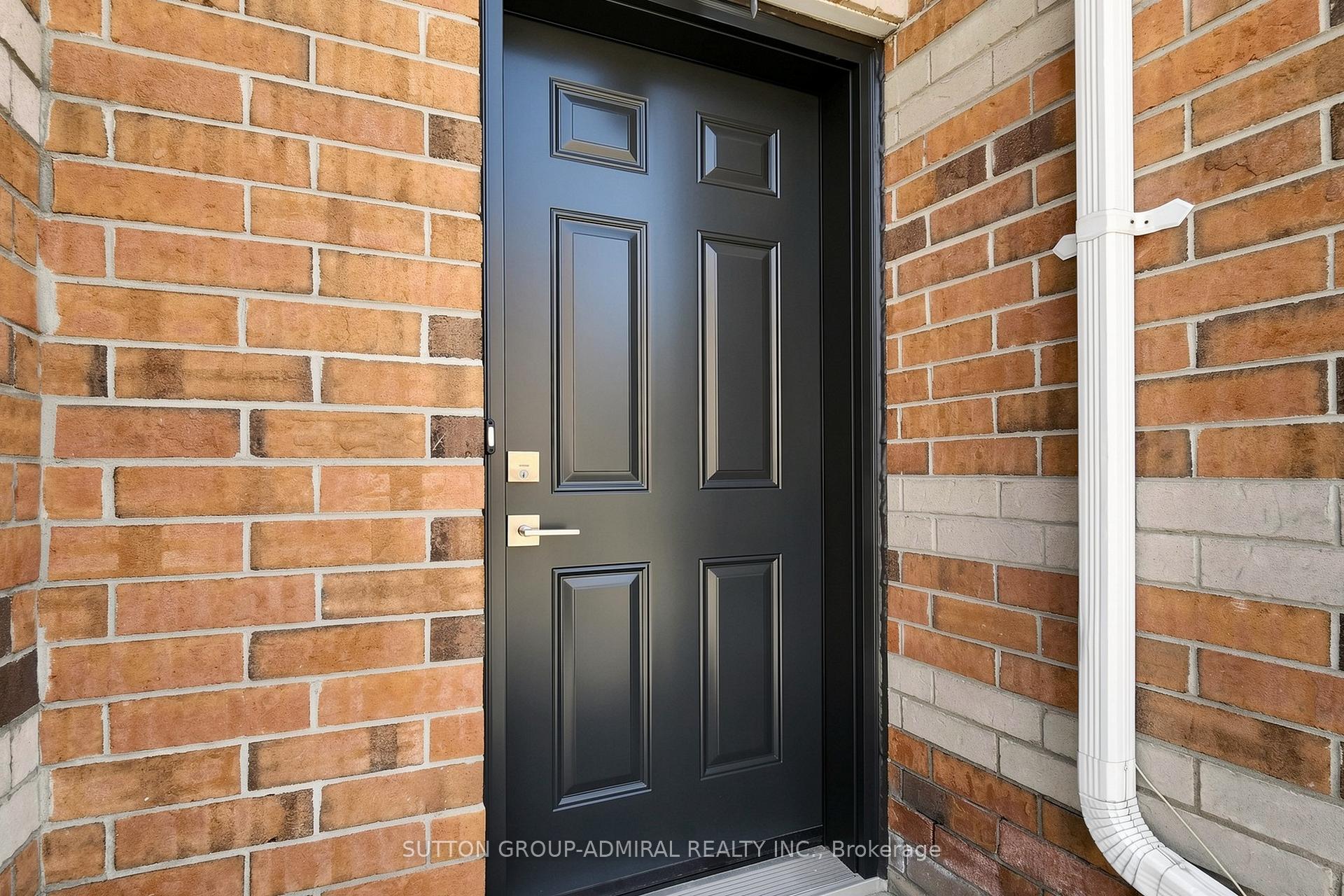 Photo 2 of Unit 48, 52 Brandy Lane Way, Newmarket, Central Newmarket — HOMEH