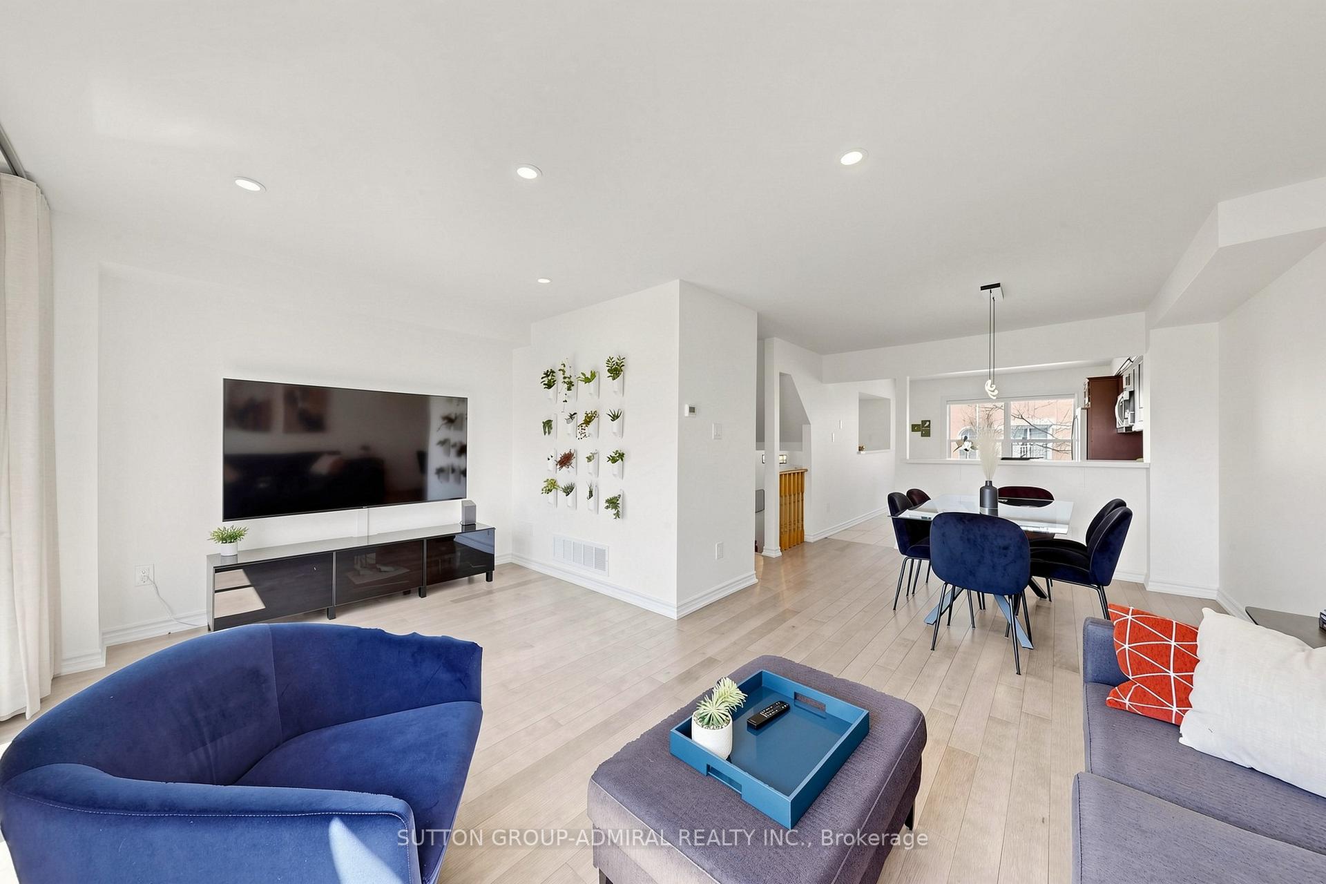 Photo 13 of Unit 48, 52 Brandy Lane Way, Newmarket, Central Newmarket — HOMEH