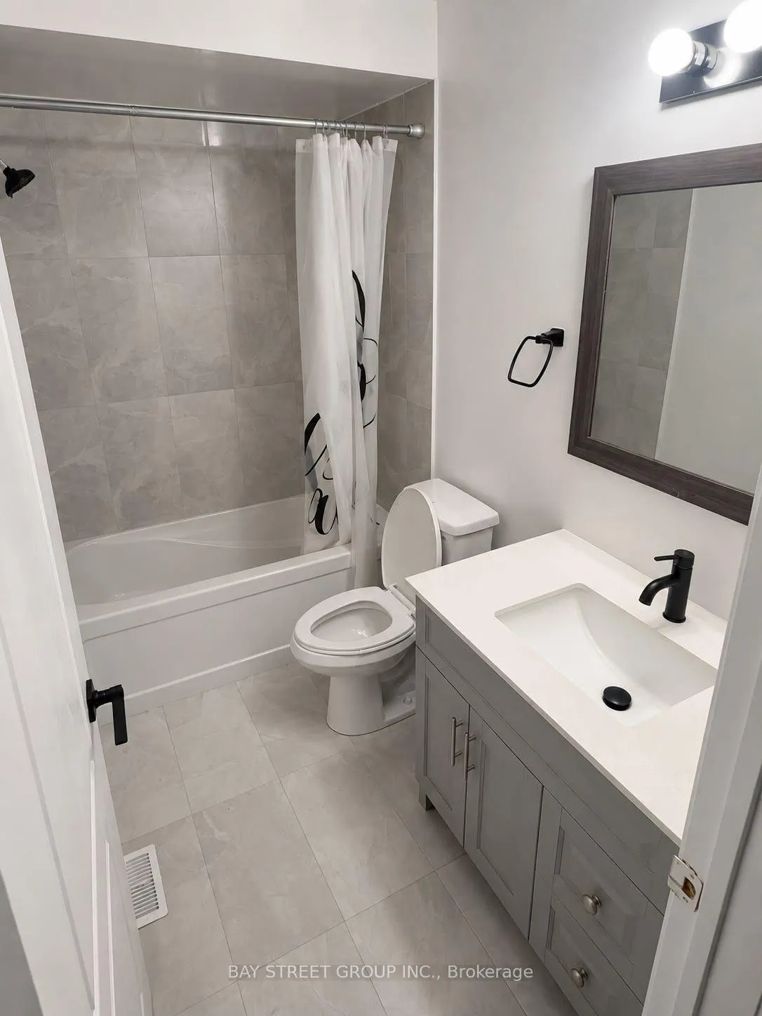 Photo 16 of 12 Milligan Street, Clarington, Newcastle — HOMEH