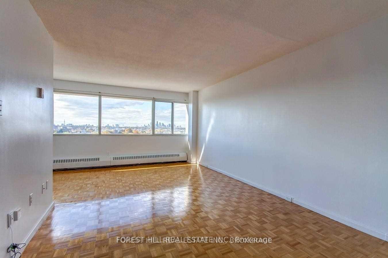 Photo 4 of Unit 1002, 715 Don Mills Road, Toronto, Flemingdon Park — HOMEH
