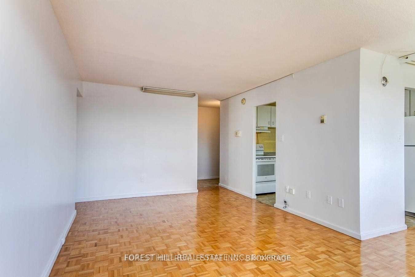 Photo 7 of Unit 1002, 715 Don Mills Road, Toronto, Flemingdon Park — HOMEH