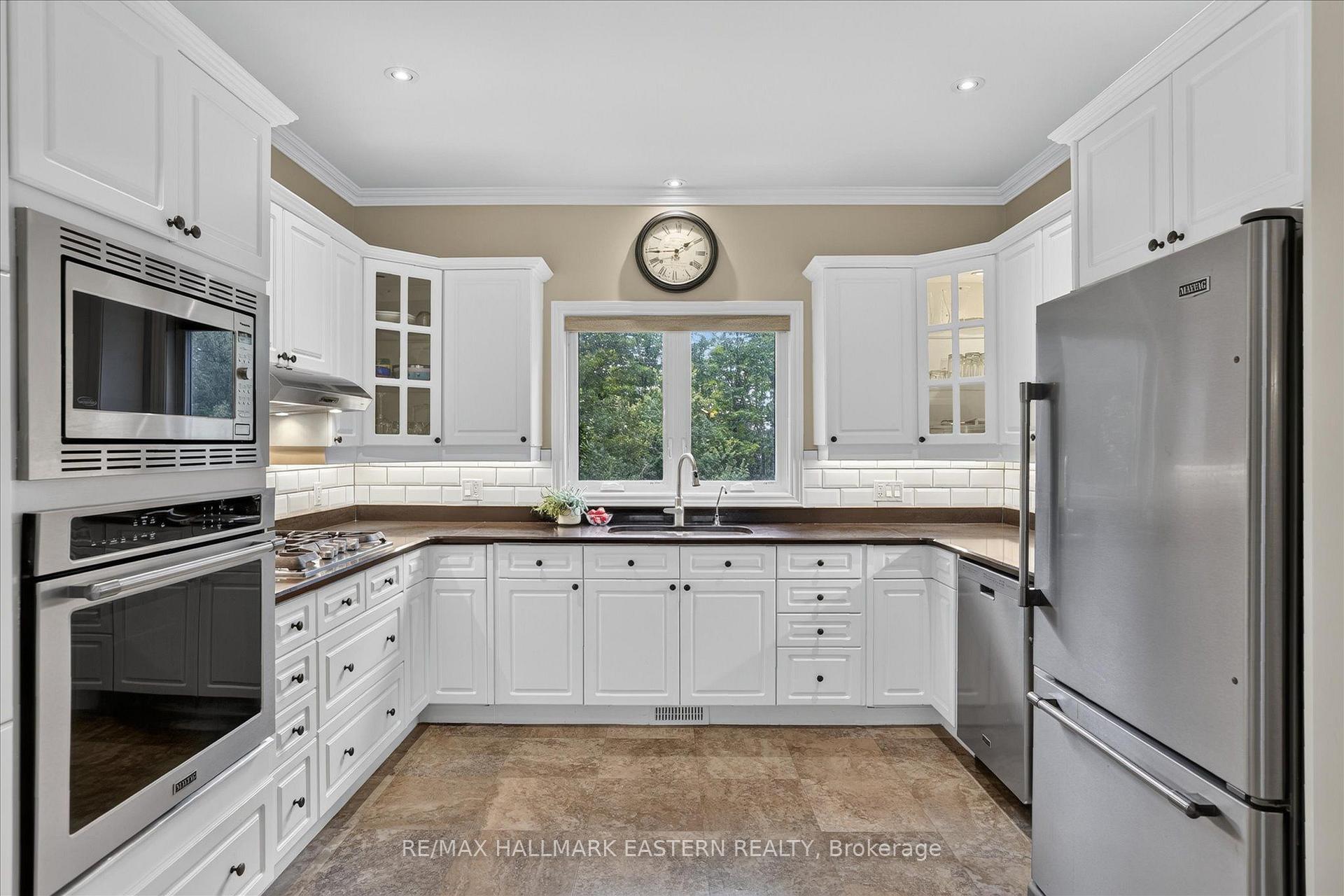 Photo 17 of 1650 Sable Court, Selwyn — HOMEH