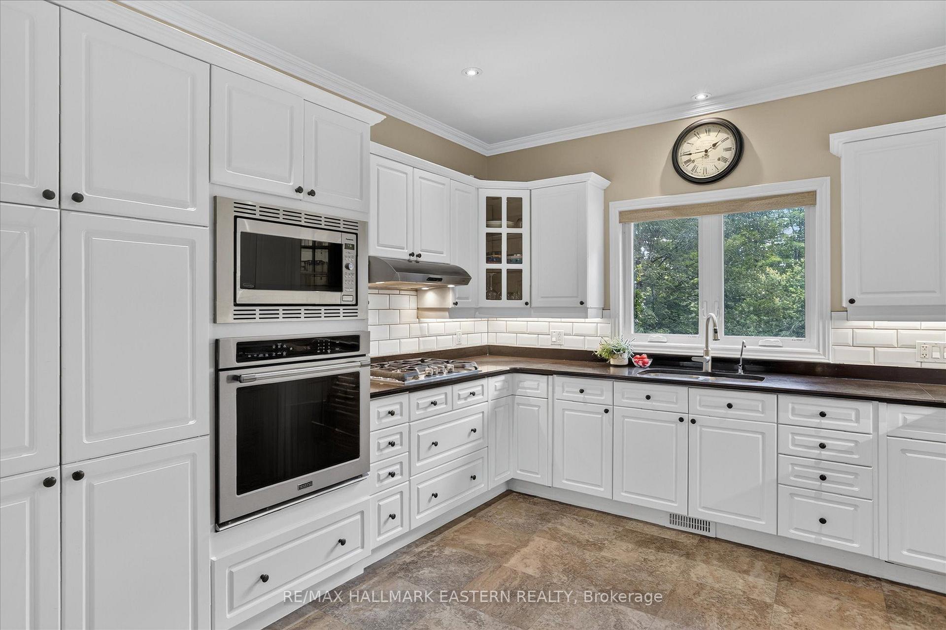 Photo 18 of 1650 Sable Court, Selwyn — HOMEH