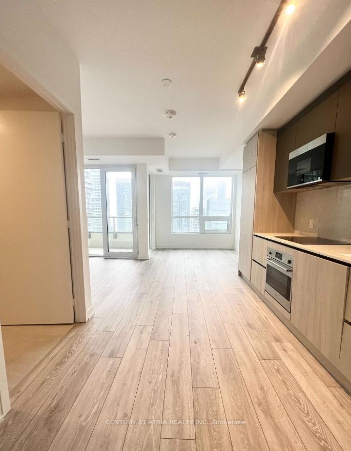 Photo 4 of Unit 3709, 108 Peter Street, Toronto, Waterfront Communities — HOMEH