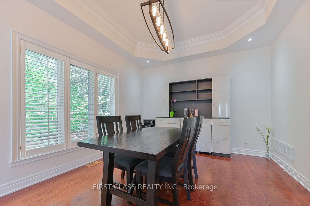 Photo 9 of 2 wainwright Avenue, Richmond Hill, North Richvale — HOMEH