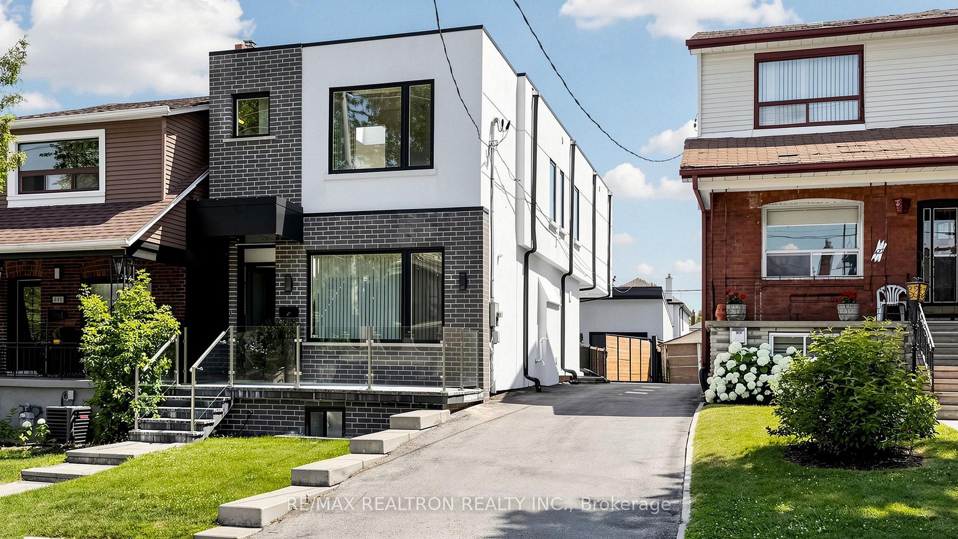 Photo 2 of 443 Northcliffe Boulevard, Toronto, Oakwood Village — HOMEH