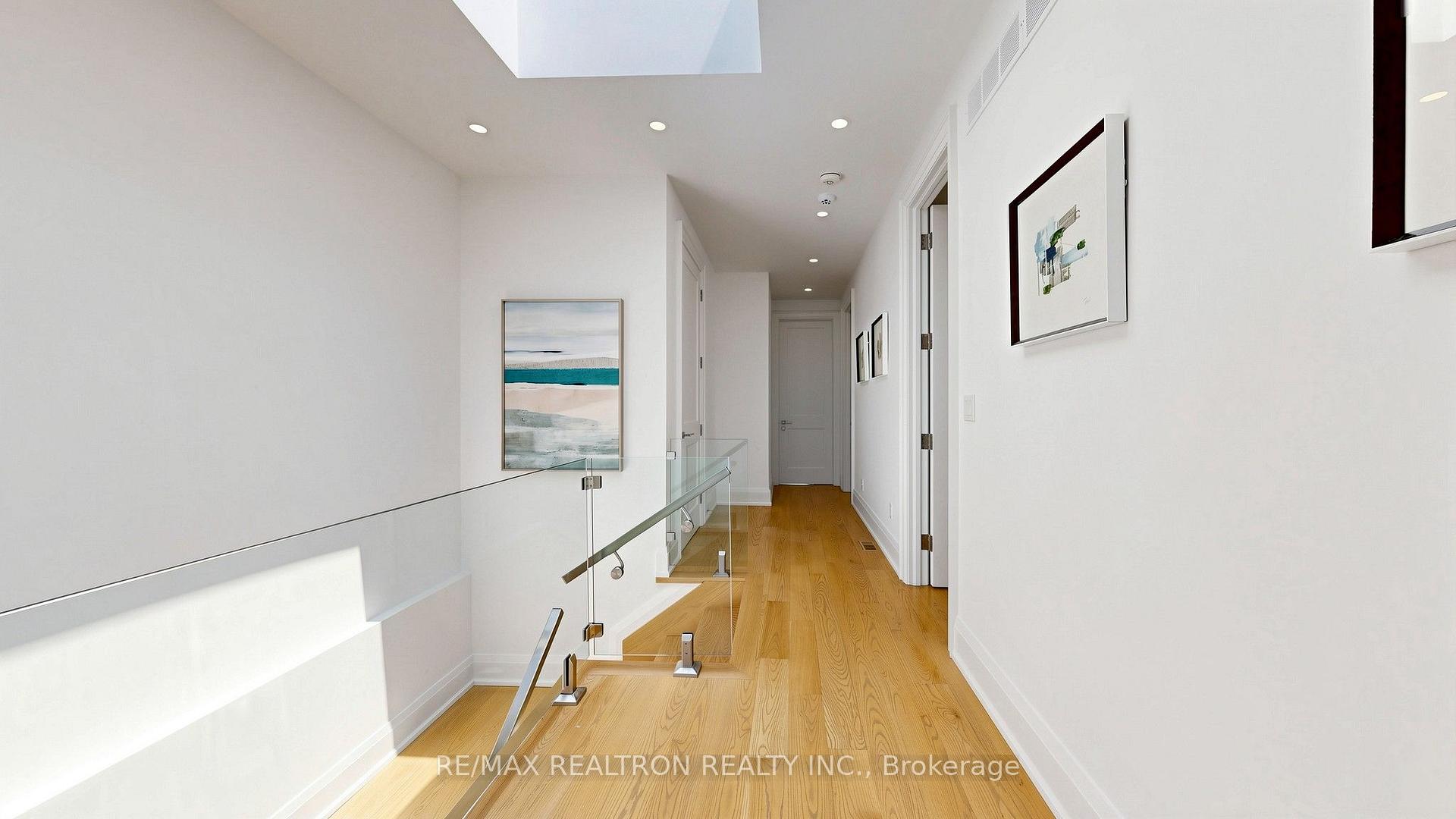 Photo 18 of 443 Northcliffe Boulevard, Toronto, Oakwood Village — HOMEH