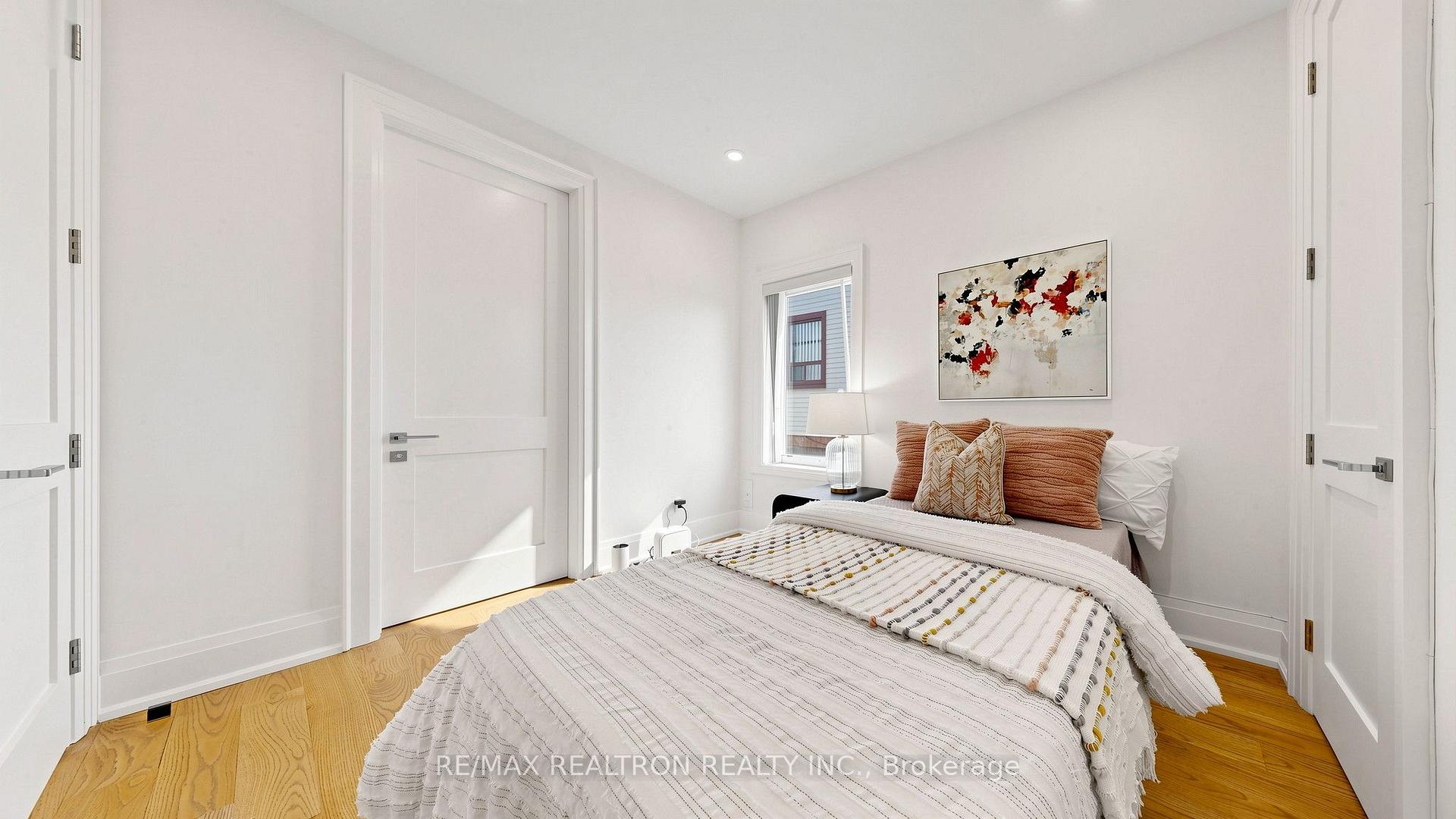 Photo 29 of 443 Northcliffe Boulevard, Toronto, Oakwood Village — HOMEH