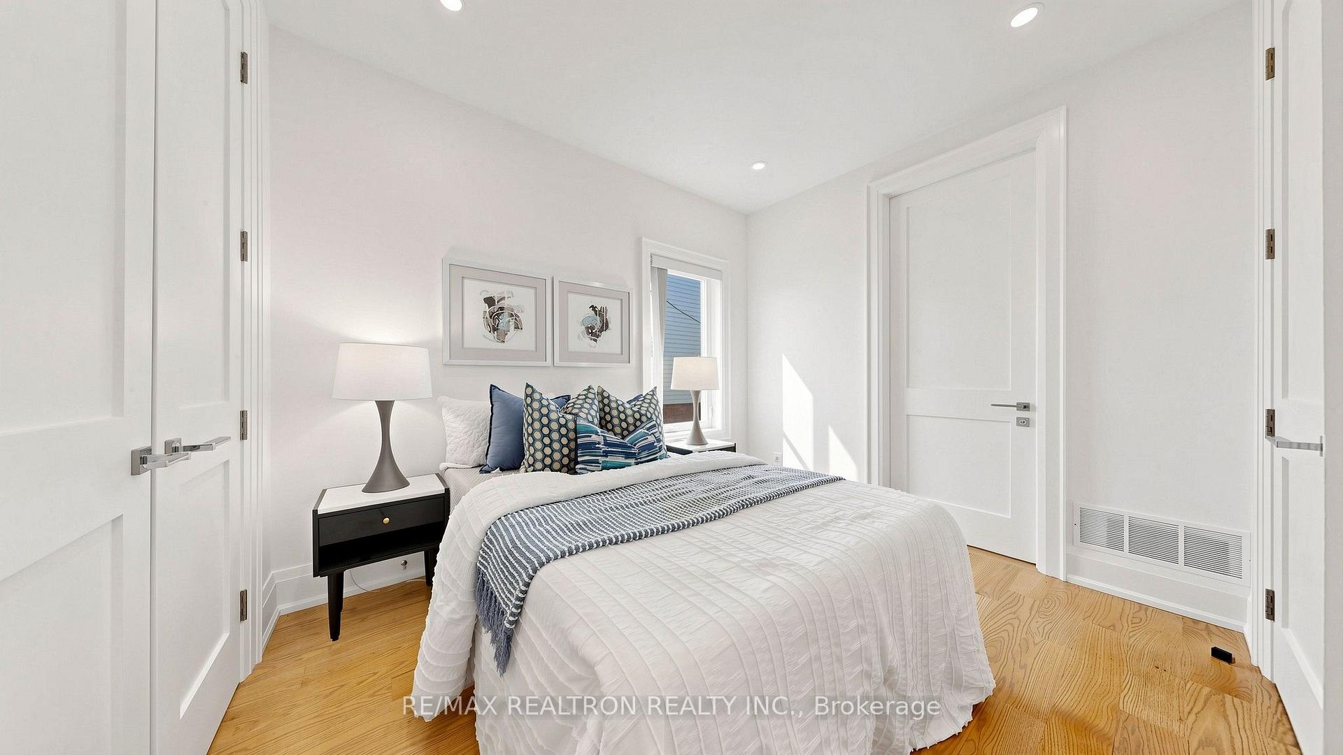 Photo 35 of 443 Northcliffe Boulevard, Toronto, Oakwood Village — HOMEH