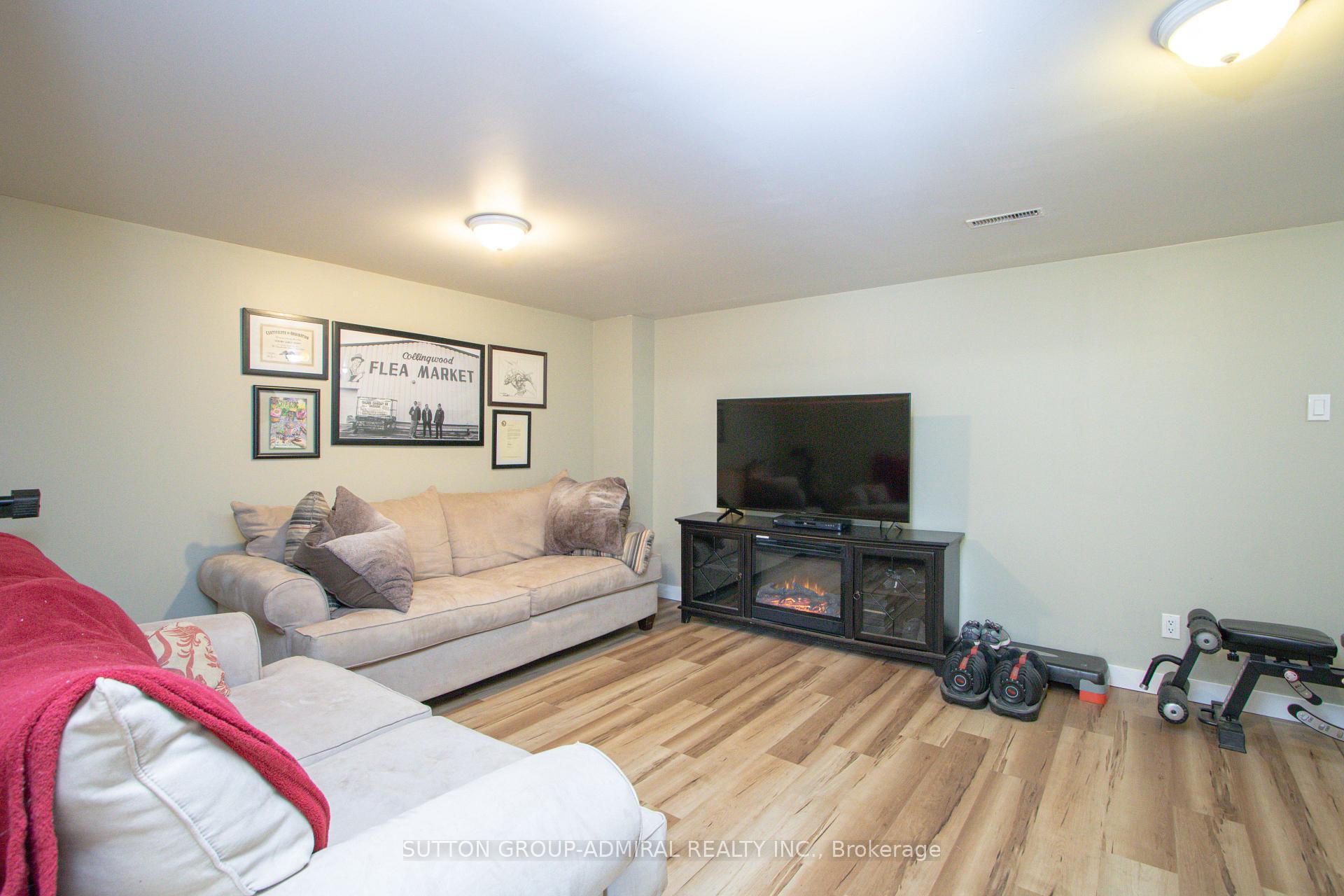 Photo 26 of 59 Breckenridge Crescent, London, South Y — HOMEH