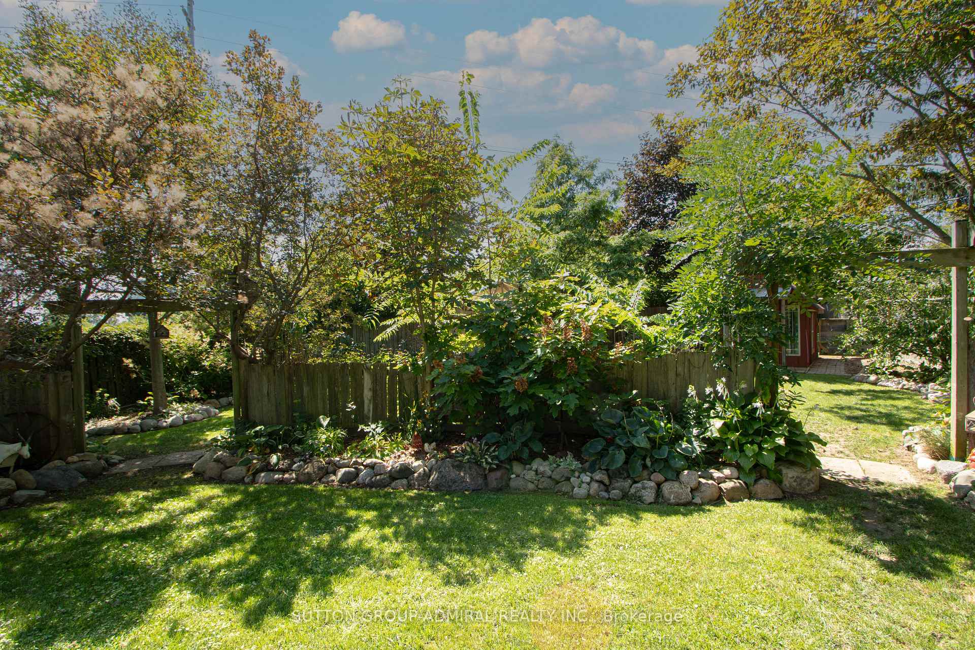 Photo 31 of 59 Breckenridge Crescent, London, South Y — HOMEH