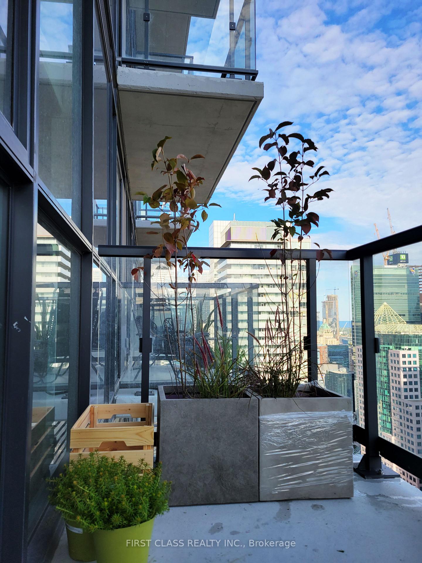 Photo 10 of Unit 3901, 87 Peter Street, Toronto, Waterfront Communities — HOMEH