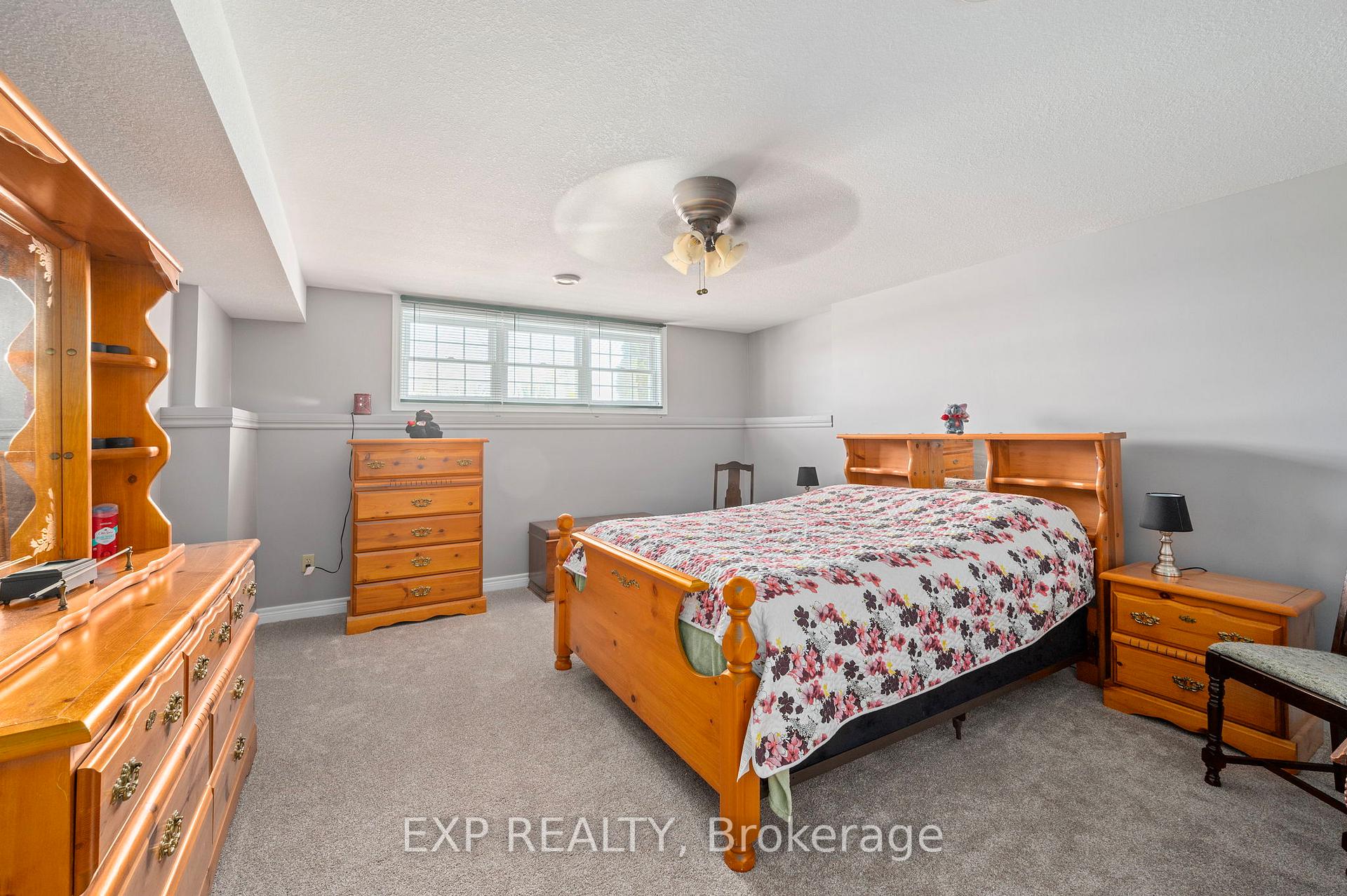 Photo 19 of 20437 Melbourne Road, Southwest Middlesex, Middlemiss — HOMEH