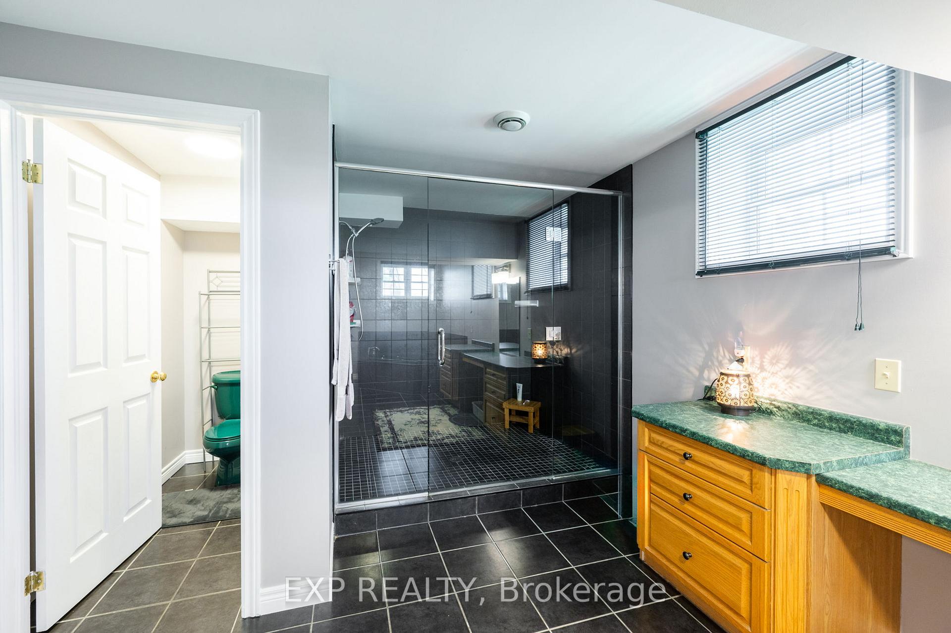 Photo 20 of 20437 Melbourne Road, Southwest Middlesex, Middlemiss — HOMEH