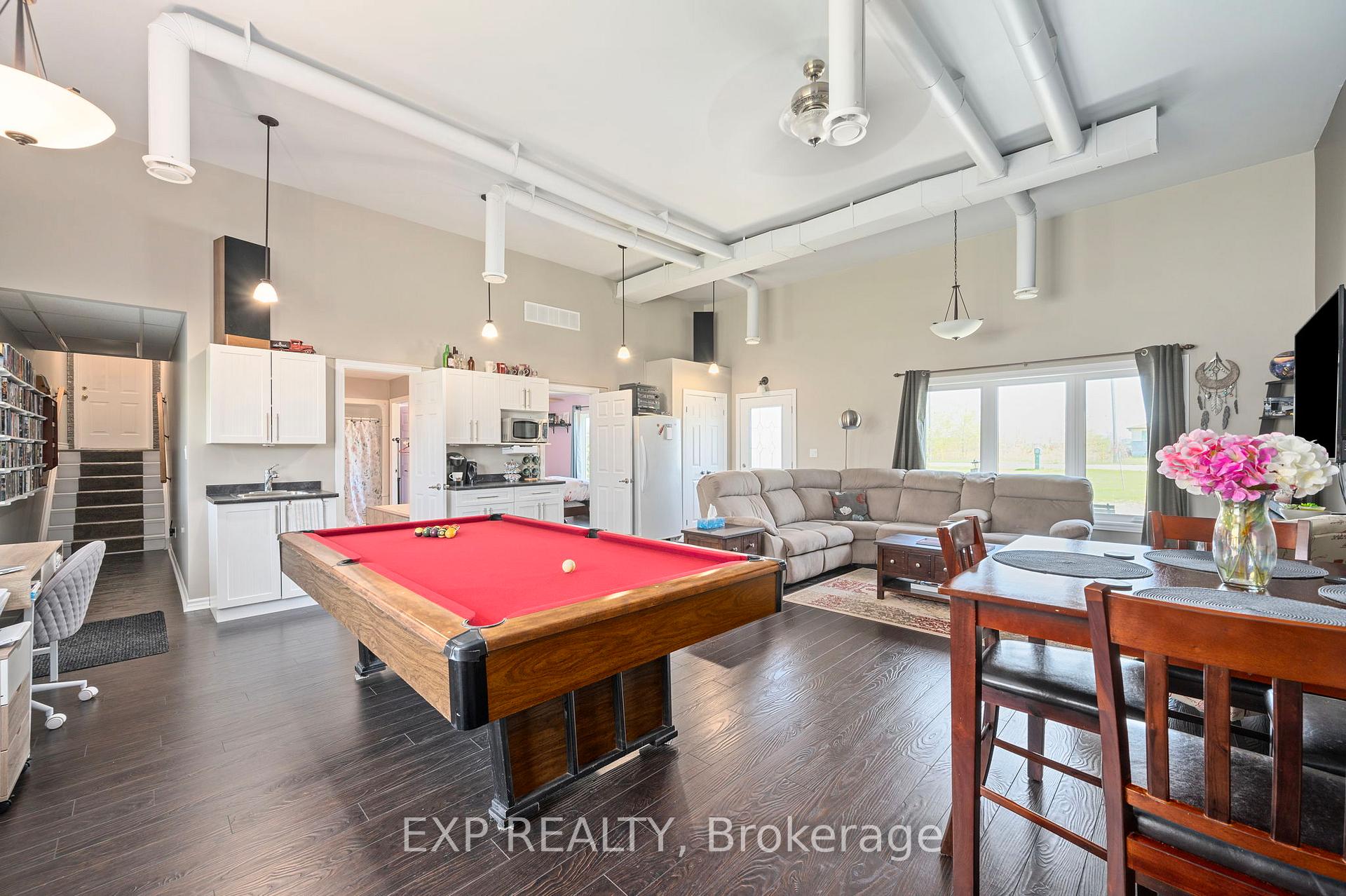 Photo 25 of 20437 Melbourne Road, Southwest Middlesex, Middlemiss — HOMEH