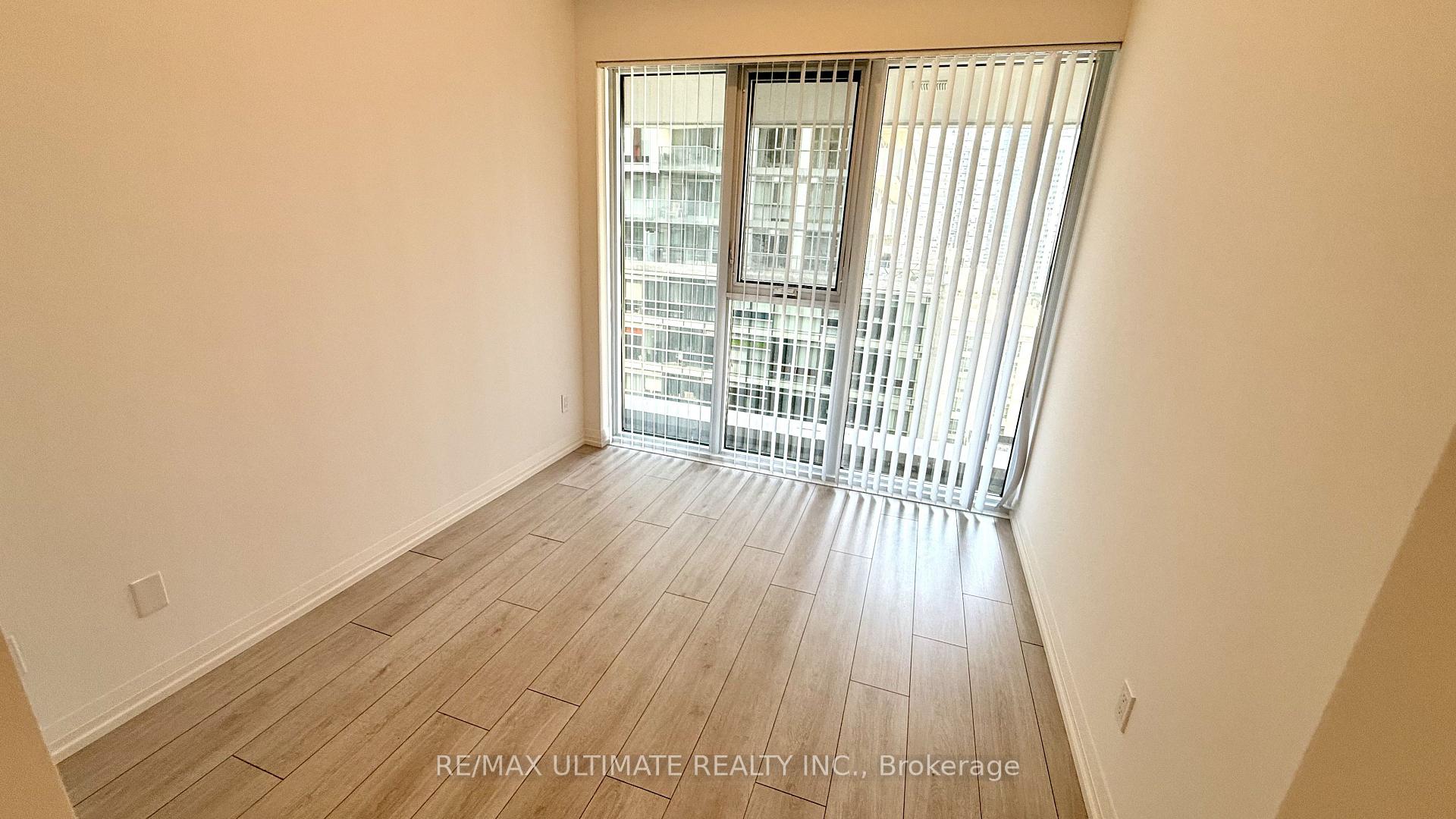 Photo 18 of Unit 916, 400 King Street W, Toronto, Waterfront Communities — HOMEH