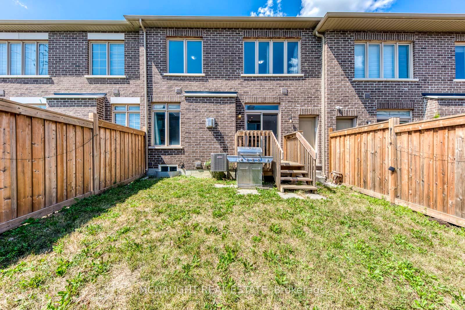 Photo 44 of 78 Folgate Crescent, Brampton, Sandringham-Wellington North — HOMEH