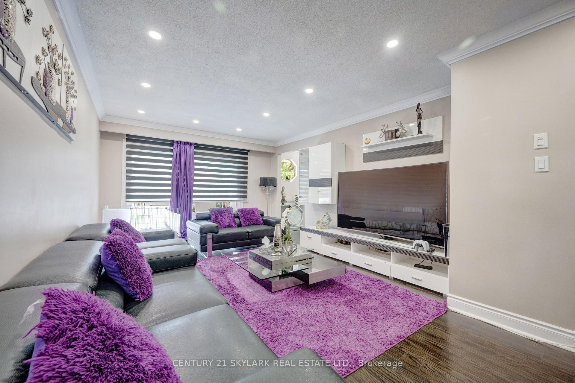 Photo 35 of 71 Abell Drive S, Brampton, Madoc — HOMEH