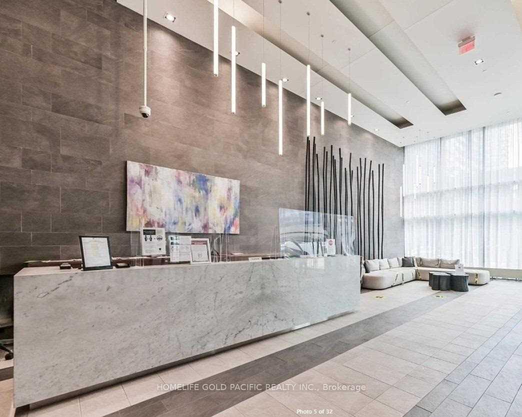 Photo 4 of Unit 903, 72 Esther Shiner Boulevard, North York, Bayview Village — HOMEH