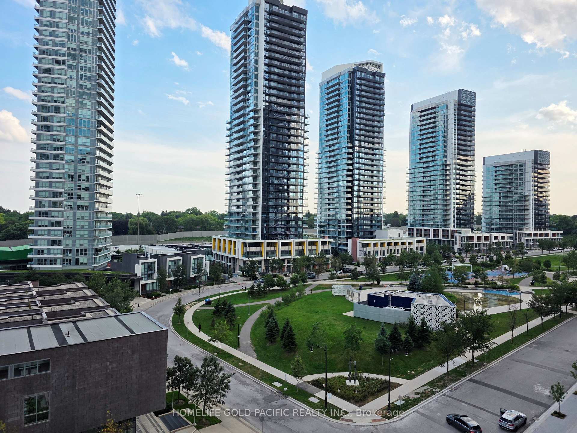 Photo 17 of Unit 903, 72 Esther Shiner Boulevard, North York, Bayview Village — HOMEH