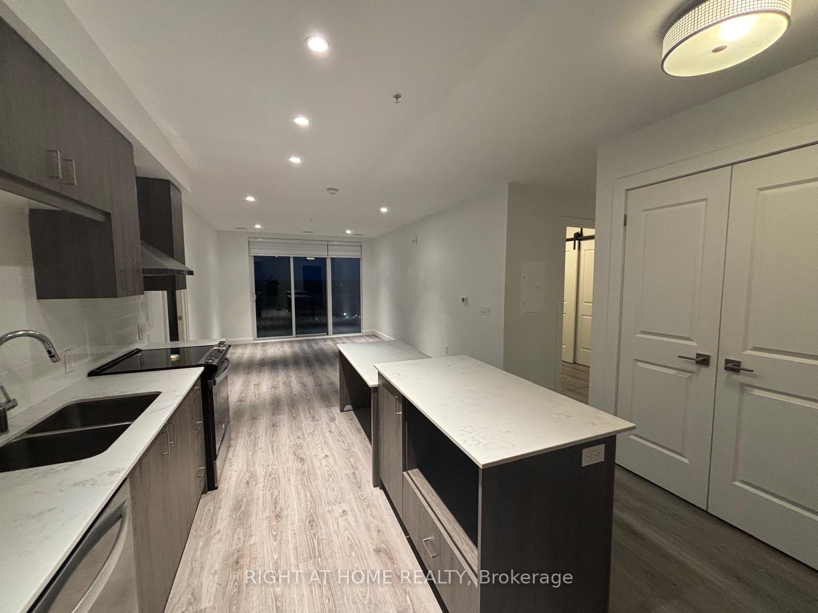 Photo 3 of Unit 2007, 15 Glebe Street, Cambridge, St. Andrews Estates — HOMEH
