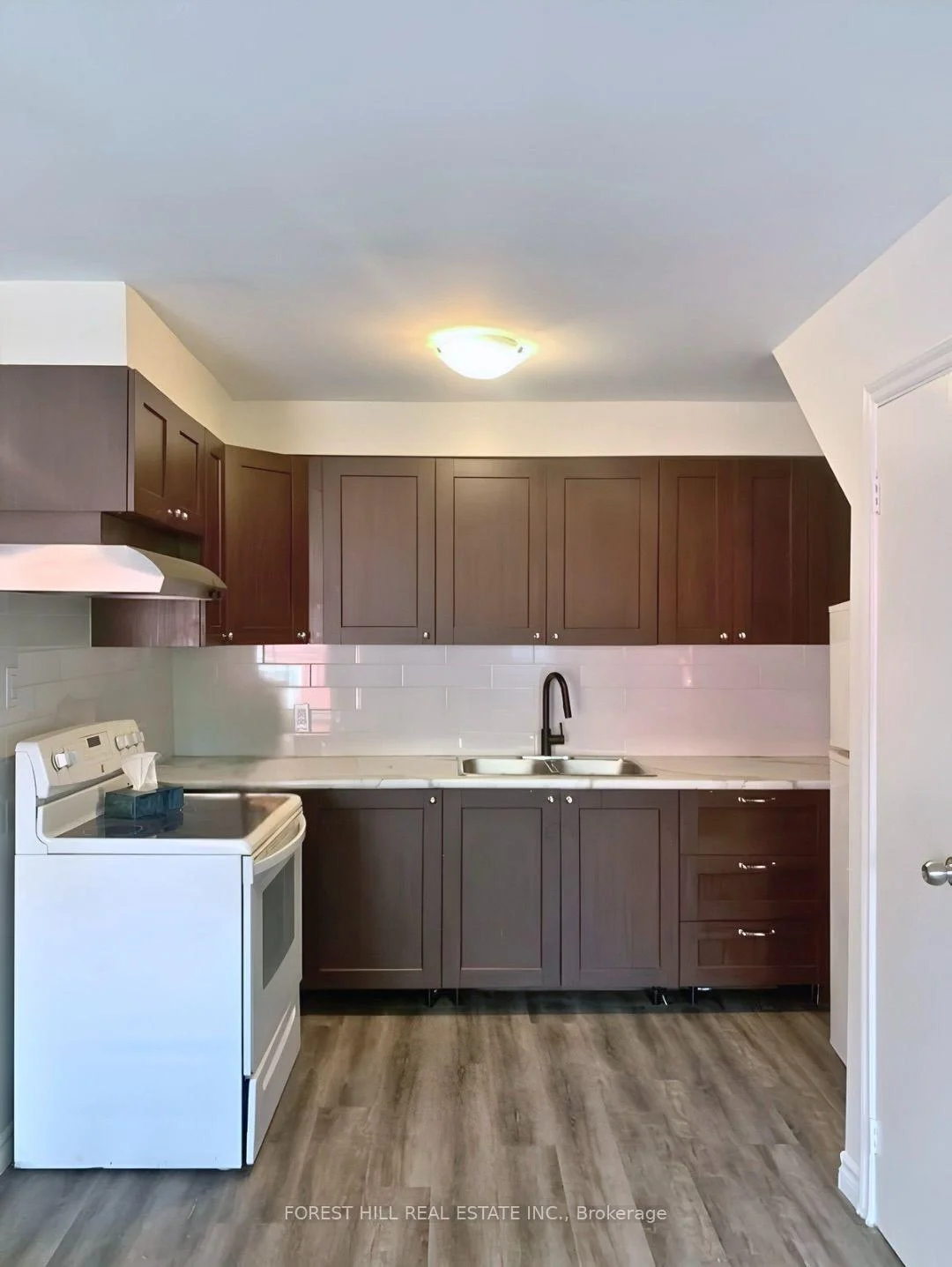 Photo 1 of Unit B, 422 Danforth Avenue, Toronto, Playter Estates-Danforth — HOMEH