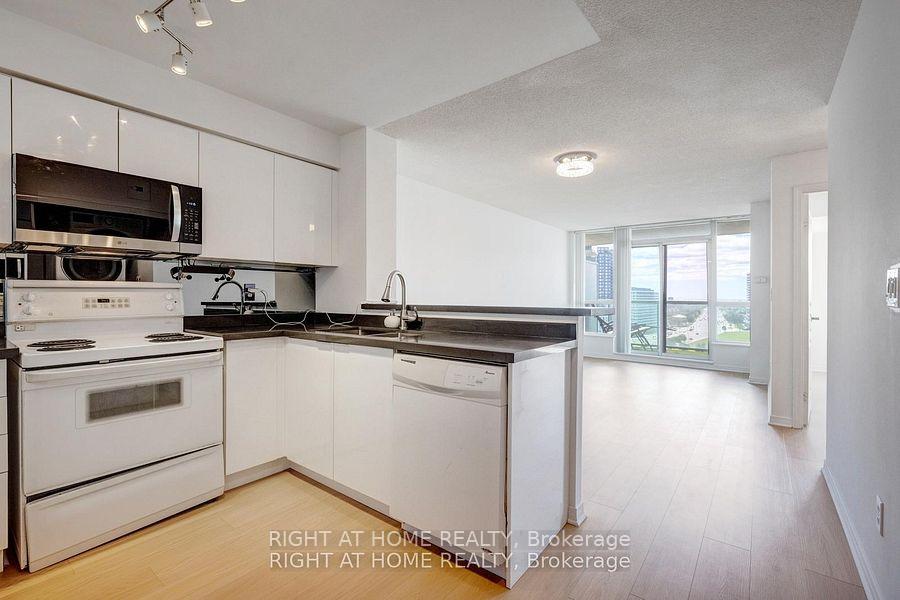 Photo 6 of Unit #1509, 2565 Erin Centre Boulevard, Mississauga, Erin Mills — HOMEH