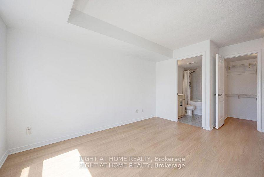 Photo 17 of Unit #1509, 2565 Erin Centre Boulevard, Mississauga, Erin Mills — HOMEH