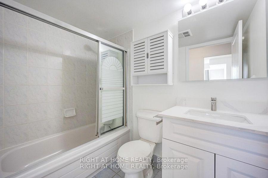 Photo 21 of Unit #1509, 2565 Erin Centre Boulevard, Mississauga, Erin Mills — HOMEH