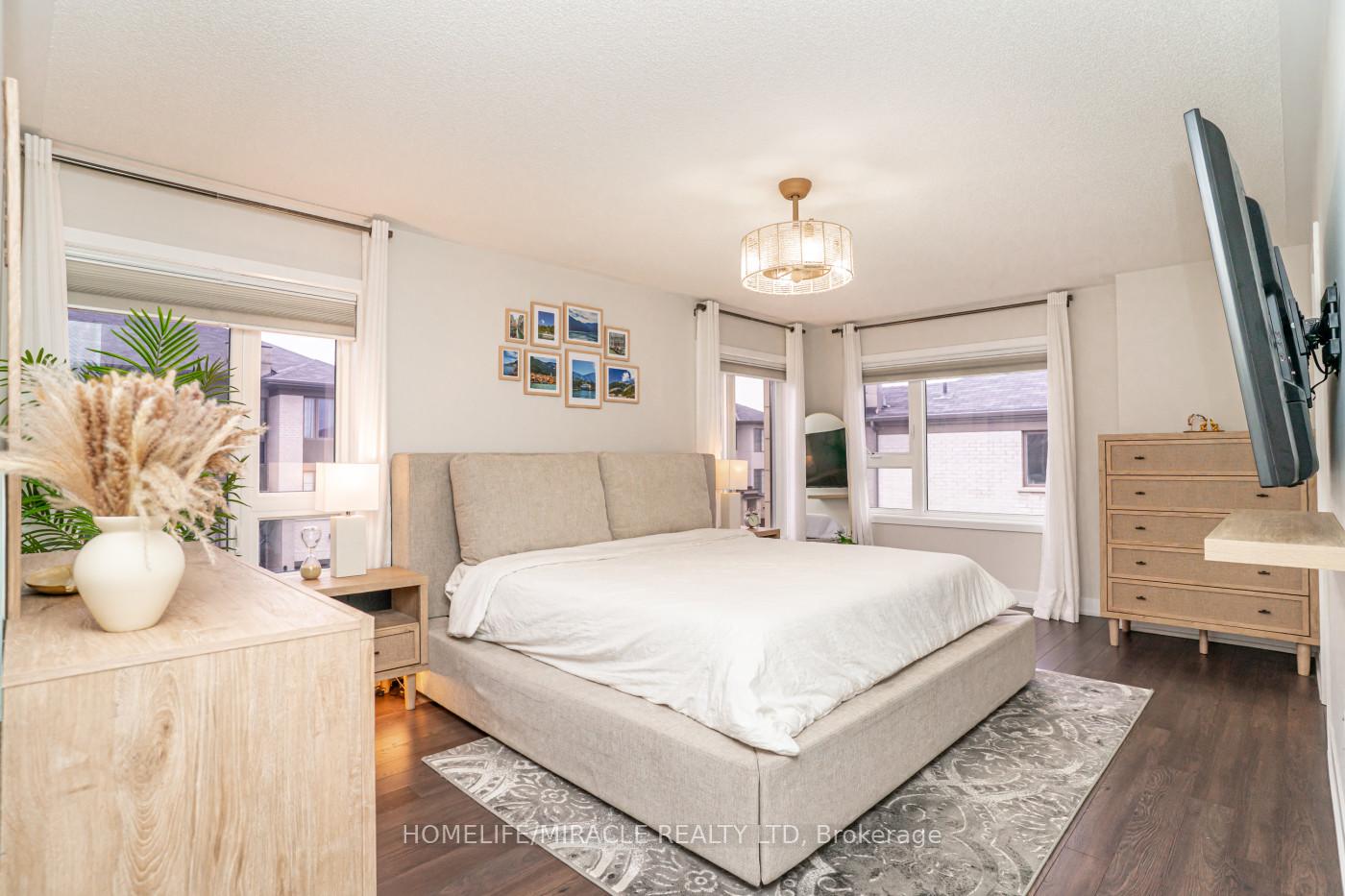 Photo 15 of Unit 136, 58 Donald Fleming Way, Whitby, Pringle Creek — HOMEH