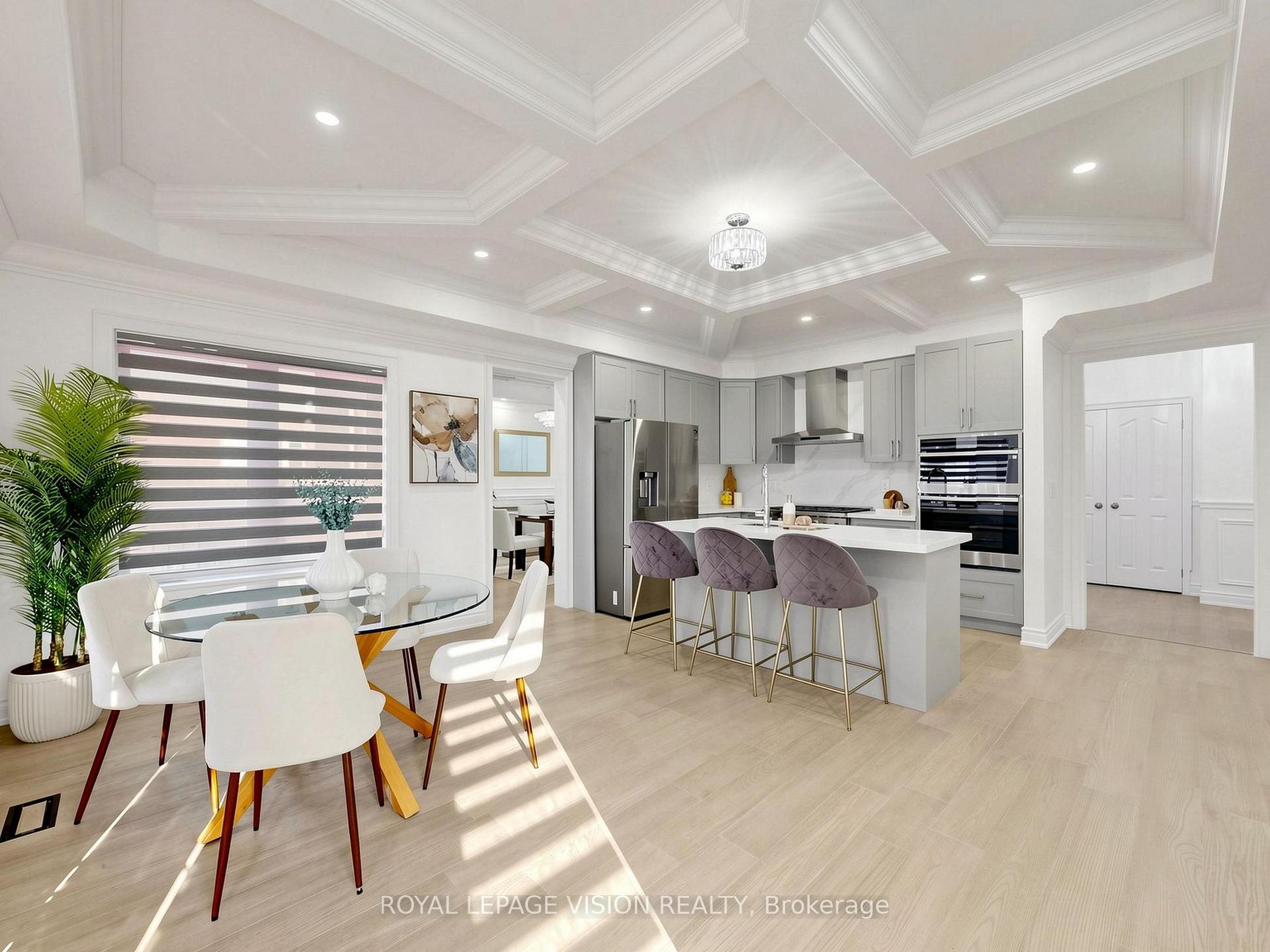 Photo 3 of 43 Mac Carl Crescent, Whitby, Rolling Acres — HOMEH