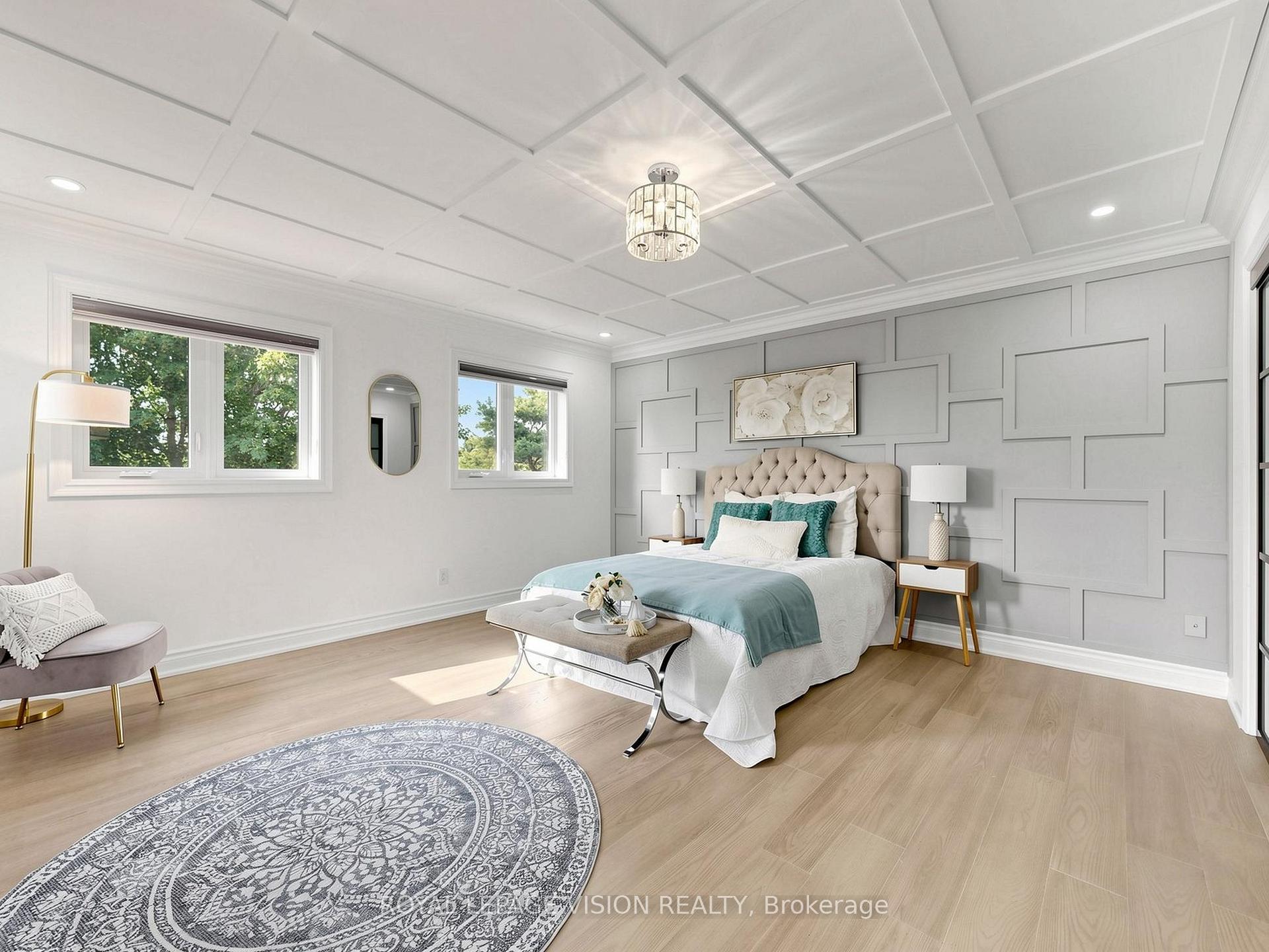 Photo 5 of 43 Mac Carl Crescent, Whitby, Rolling Acres — HOMEH