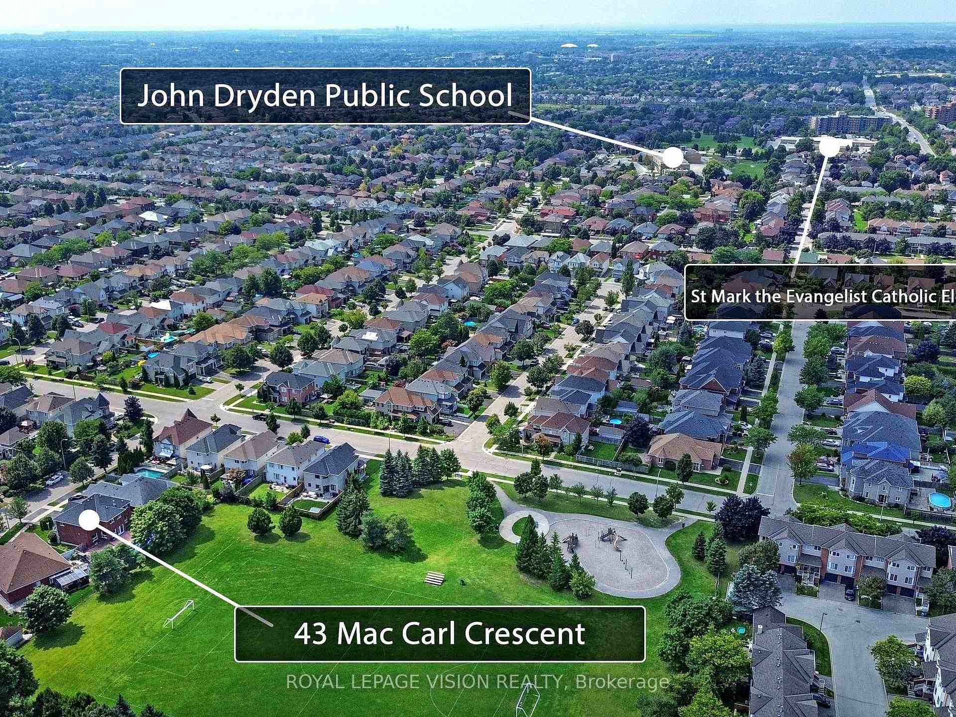 Photo 40 of 43 Mac Carl Crescent, Whitby, Rolling Acres — HOMEH
