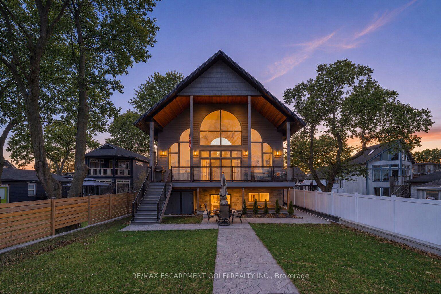 Photo 2 of 207 Beach Boulevard, Hamilton, Hamilton Beach — HOMEH