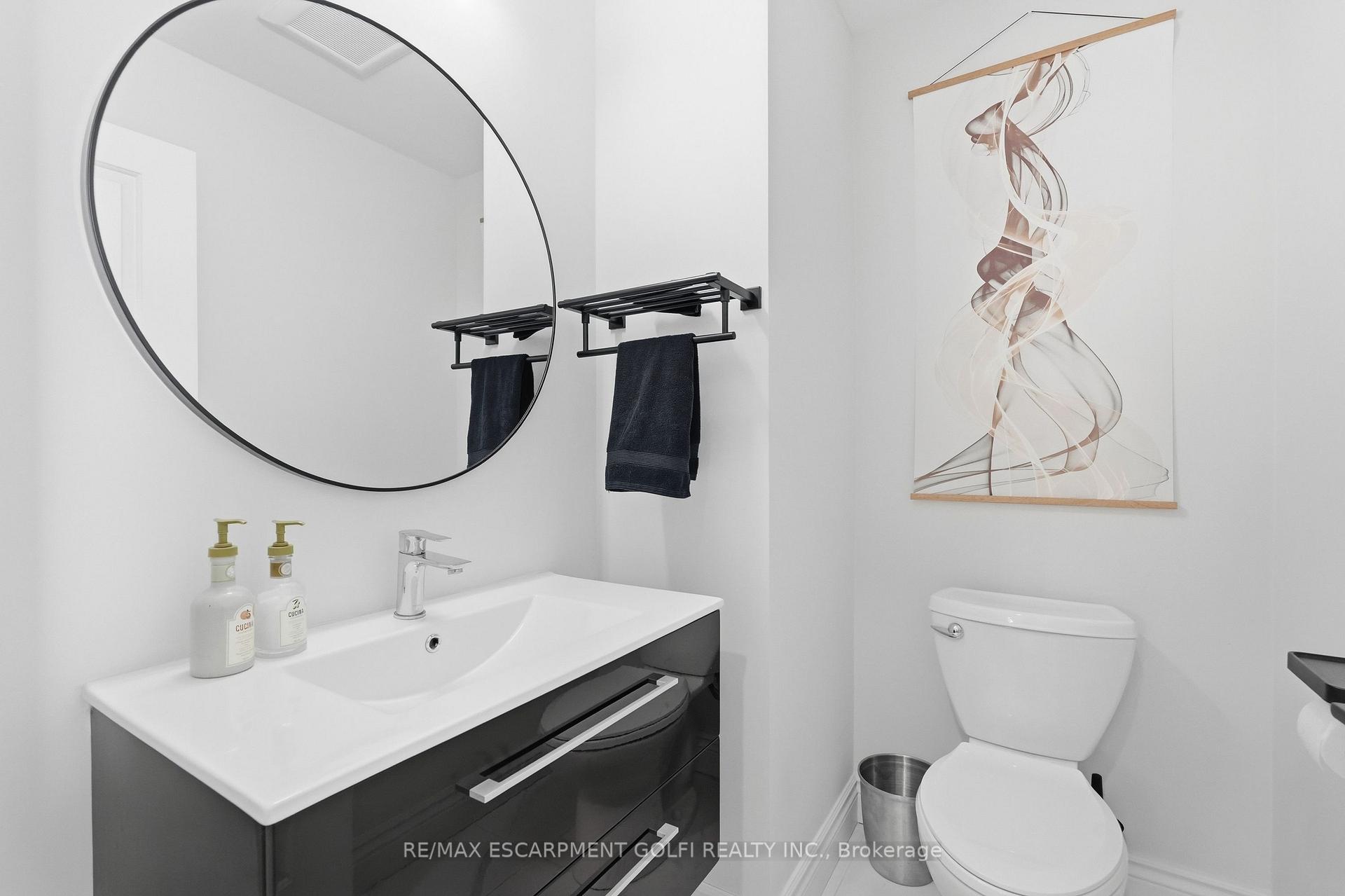 Photo 27 of 207 Beach Boulevard, Hamilton, Hamilton Beach — HOMEH
