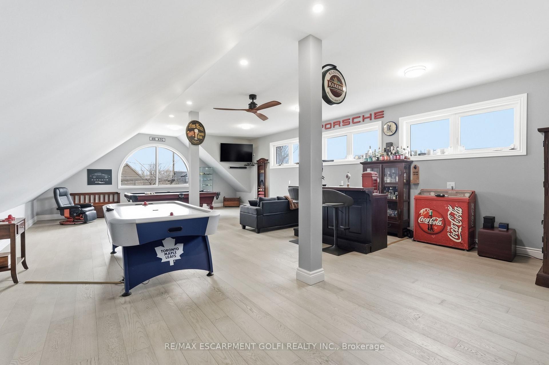 Photo 29 of 207 Beach Boulevard, Hamilton, Hamilton Beach — HOMEH