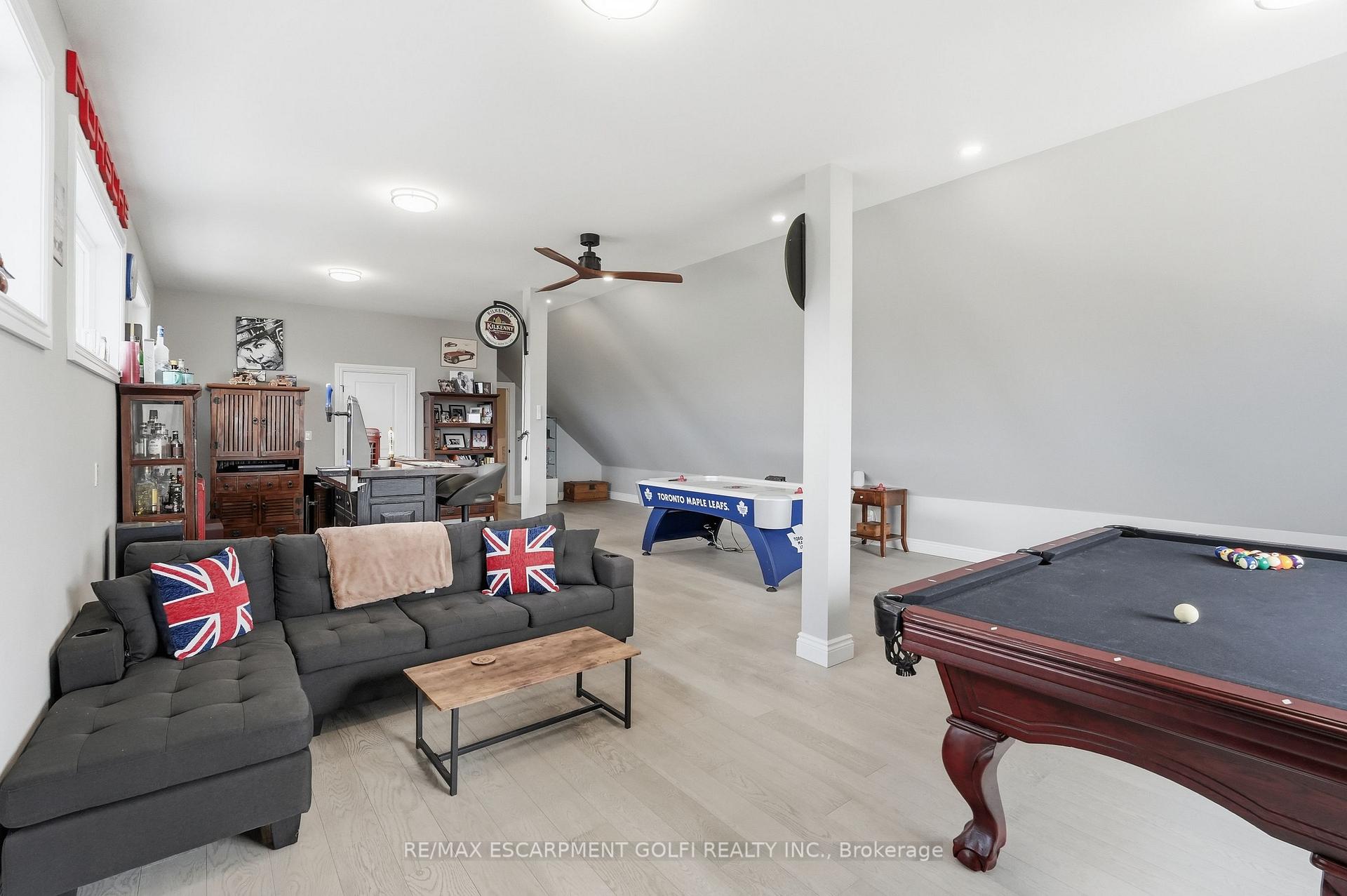 Photo 30 of 207 Beach Boulevard, Hamilton, Hamilton Beach — HOMEH