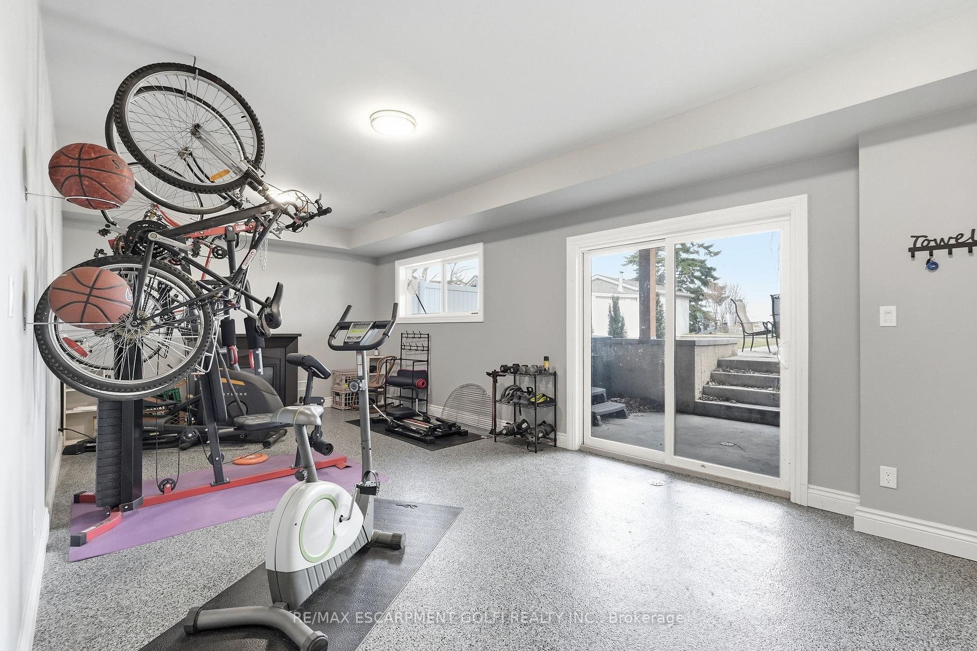 Photo 35 of 207 Beach Boulevard, Hamilton, Hamilton Beach — HOMEH