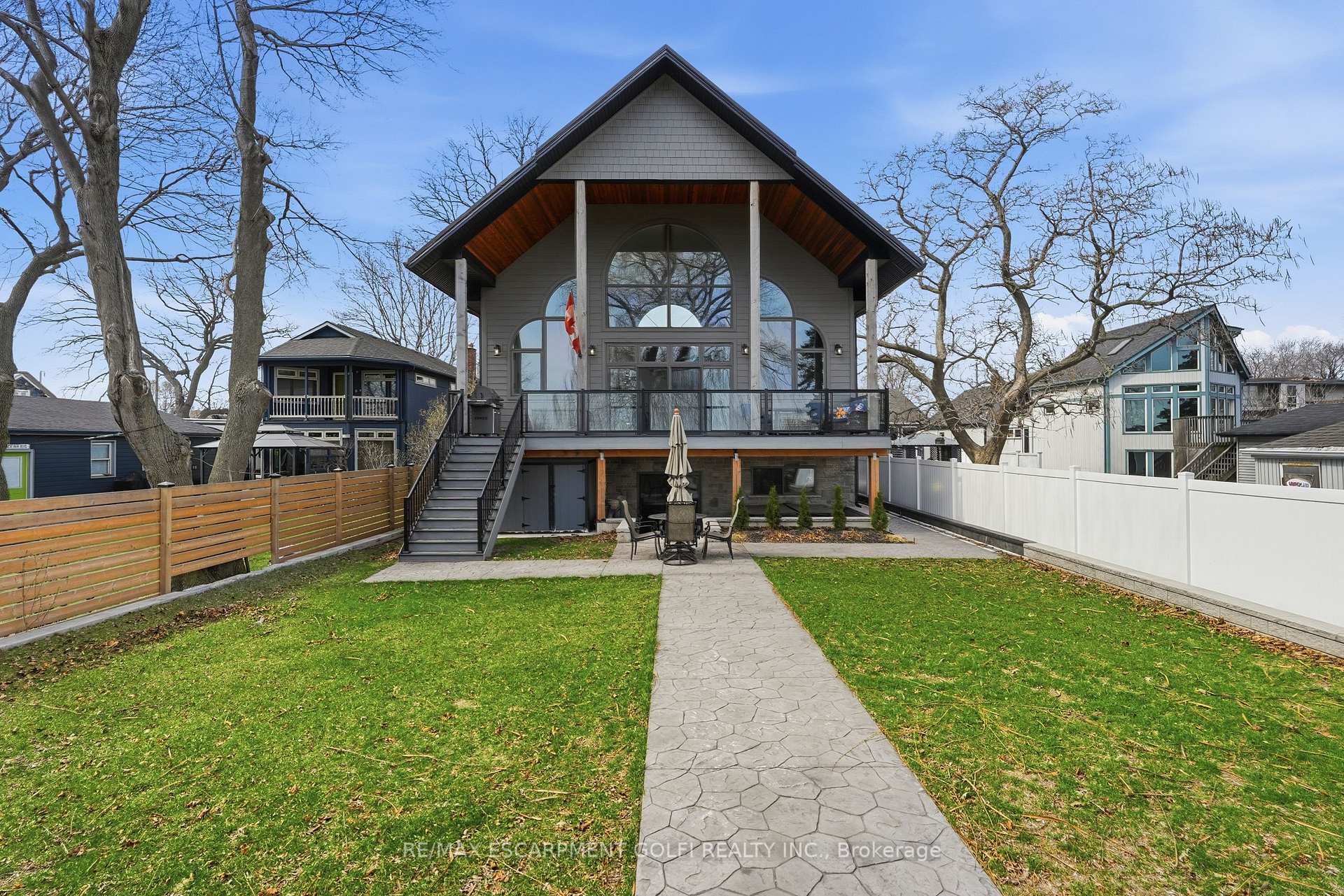 Photo 40 of 207 Beach Boulevard, Hamilton, Hamilton Beach — HOMEH